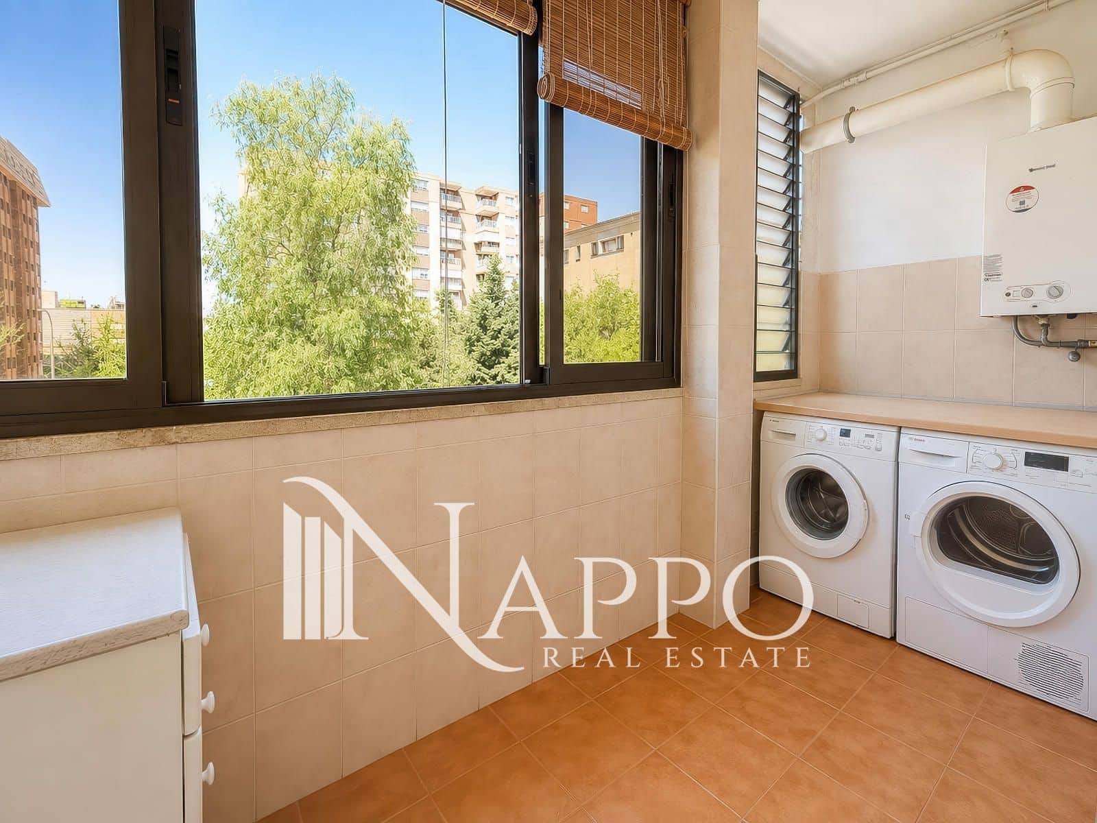 3 soveværelse Penthouse til salg i Palma de Mallorca med garage - € 690.000 (Ref: 10014132)
