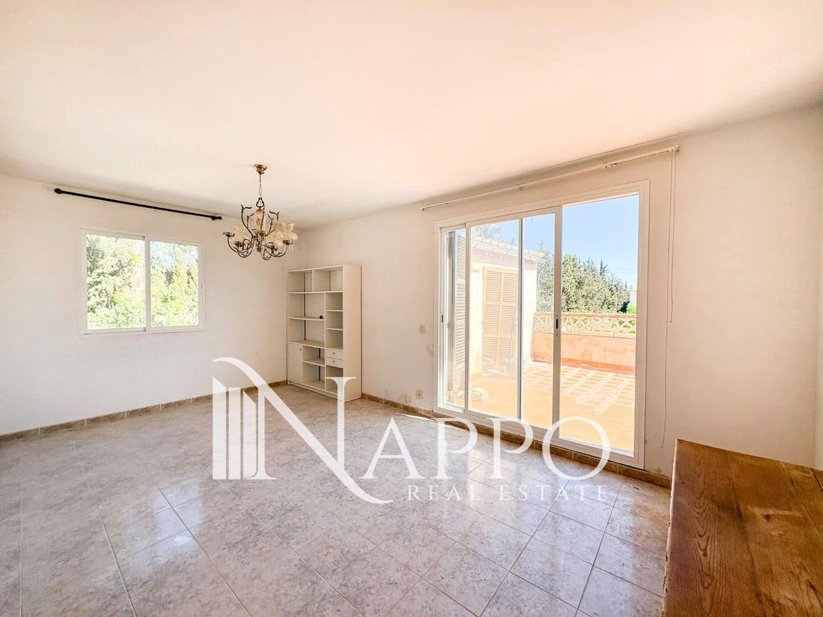 10 bedroom Villa for sale in Santa Maria del Cami - € 999,000 (Ref: 10014786)