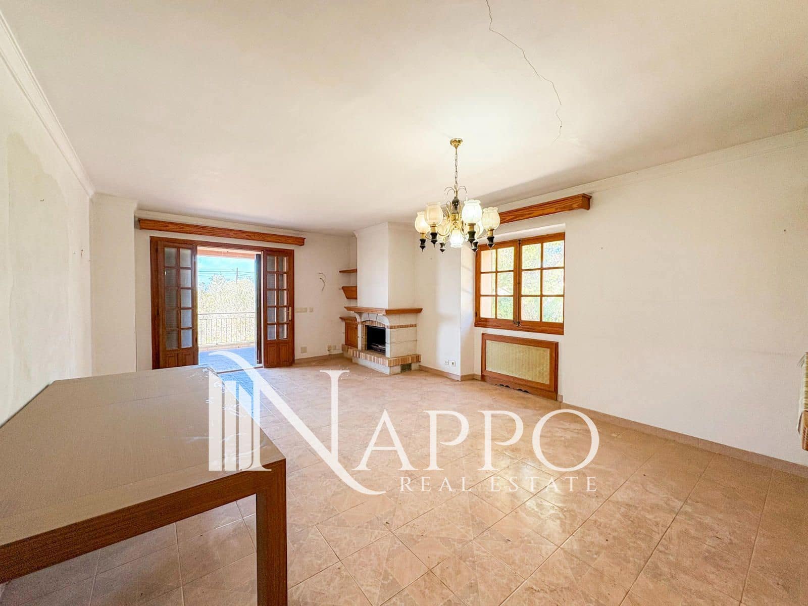 10 bedroom Villa for sale in Santa Maria del Cami - € 999,000 (Ref: 10014786)