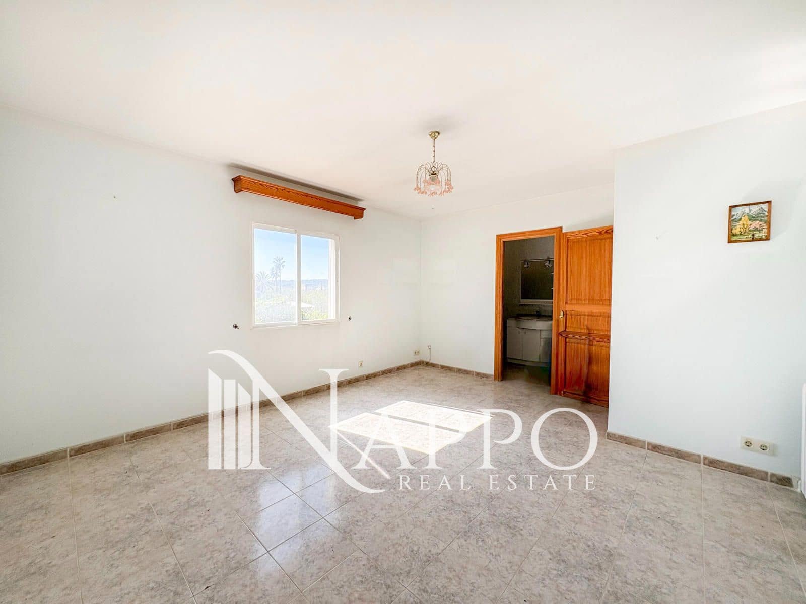 10 bedroom Villa for sale in Santa Maria del Cami - € 999,000 (Ref: 10014786)