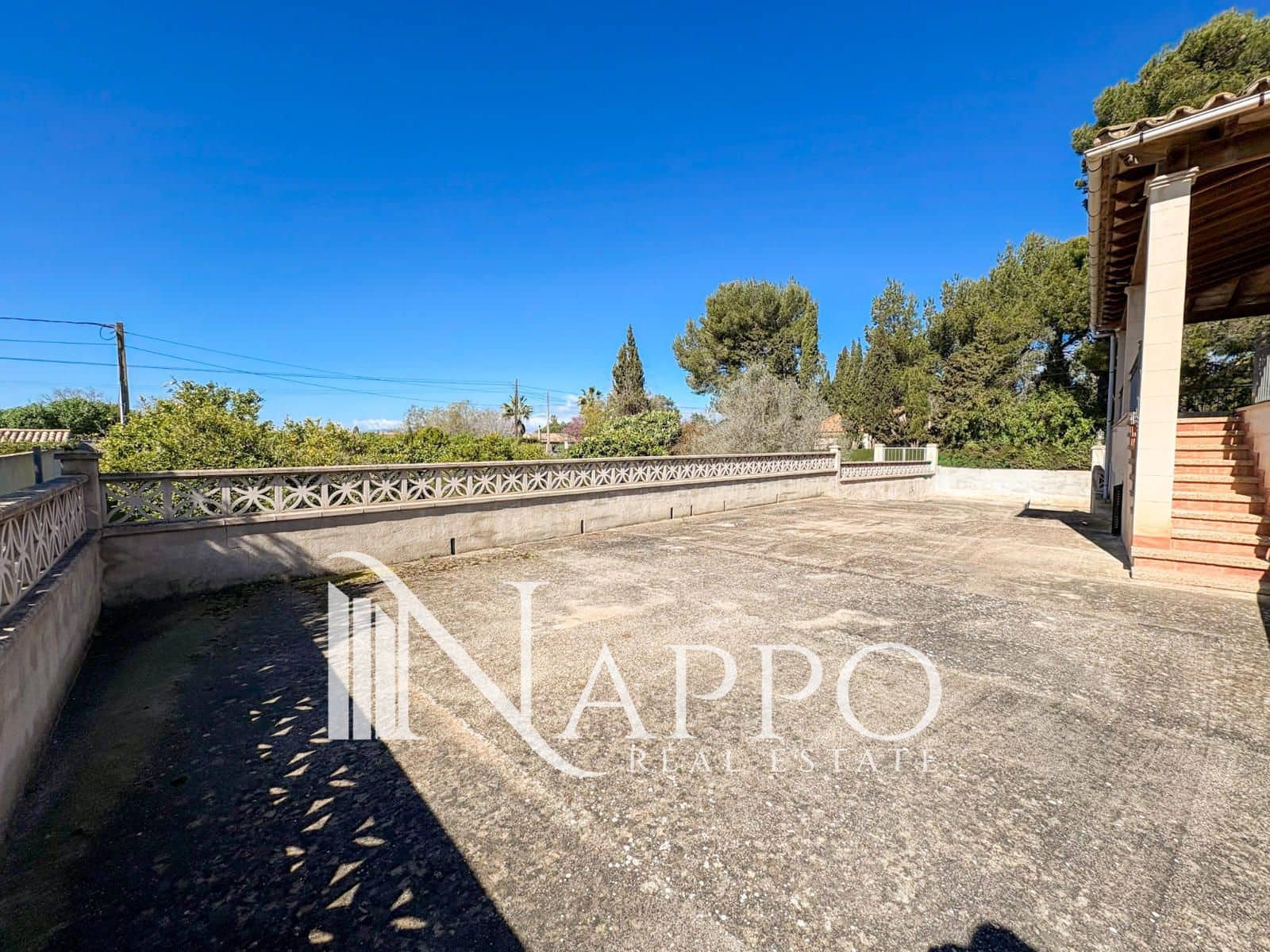 10 bedroom Villa for sale in Santa Maria del Cami - € 999,000 (Ref: 10014786)