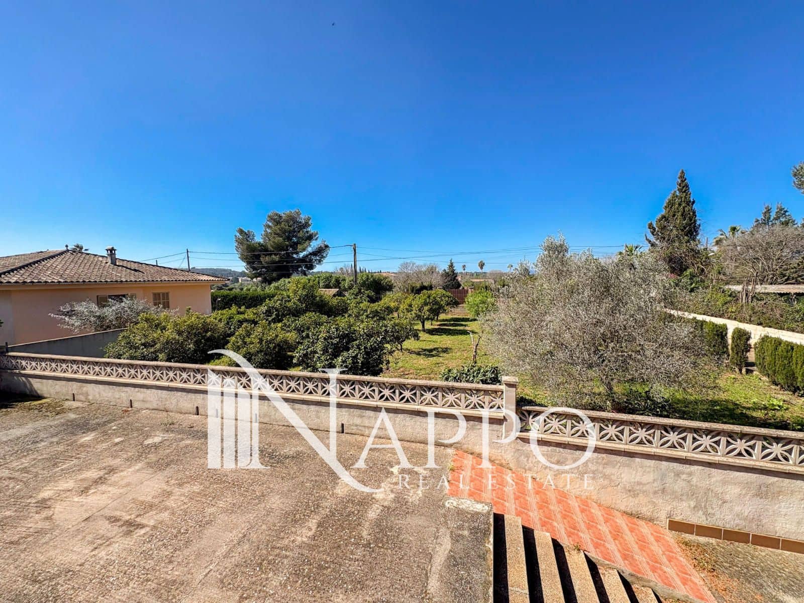 10 bedroom Villa for sale in Santa Maria del Cami - € 999,000 (Ref: 10014786)