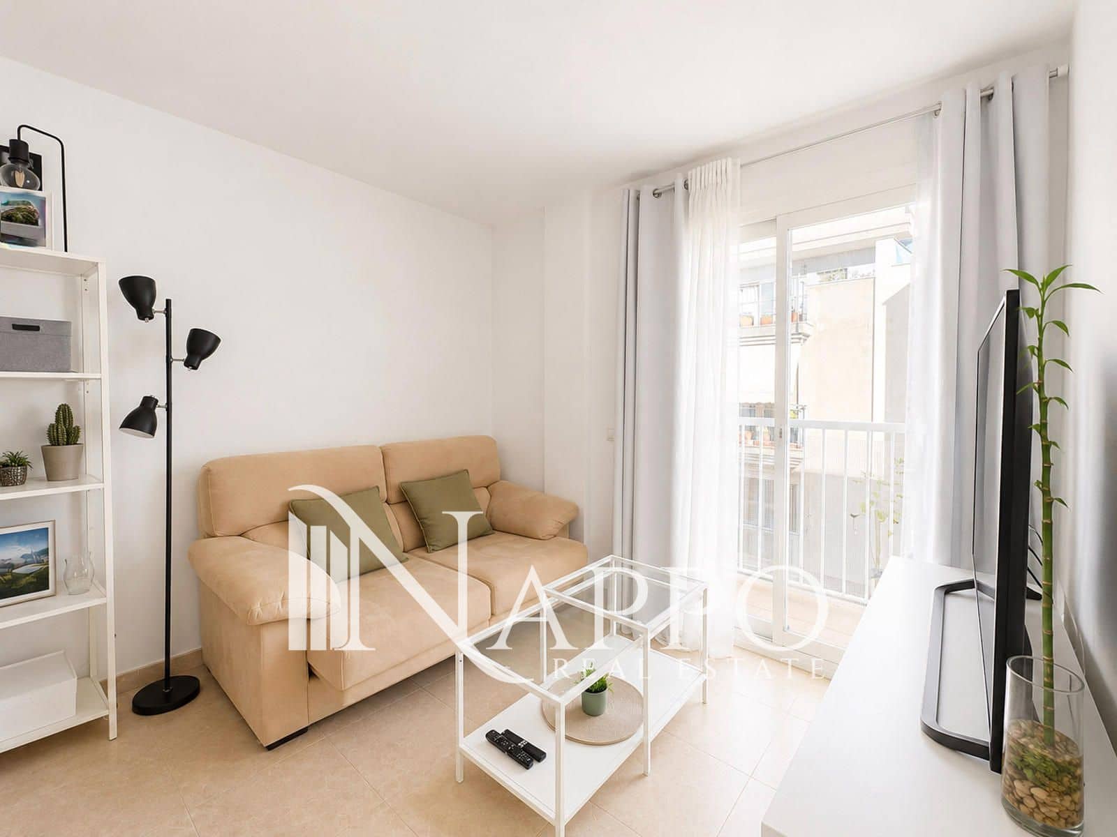 2 bedroom Flat for sale in Es Molinar / El Molinar with garage - € 390,000 (Ref: 10016928)
