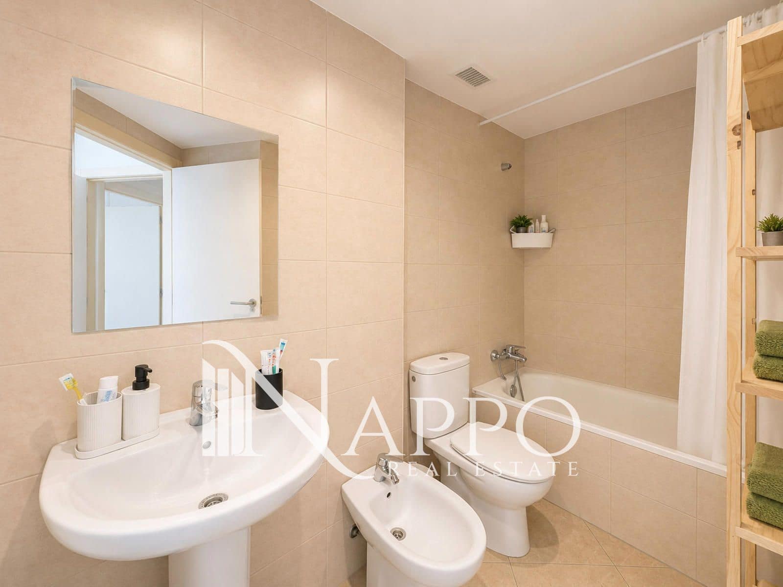 2 bedroom Flat for sale in Es Molinar / El Molinar with garage - € 390,000 (Ref: 10016928)