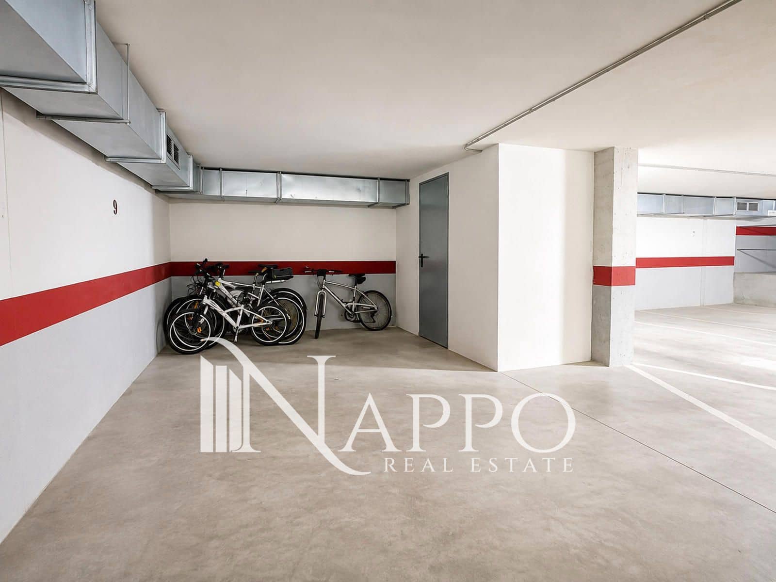 2 bedroom Flat for sale in Es Molinar / El Molinar with garage - € 390,000 (Ref: 10016928)