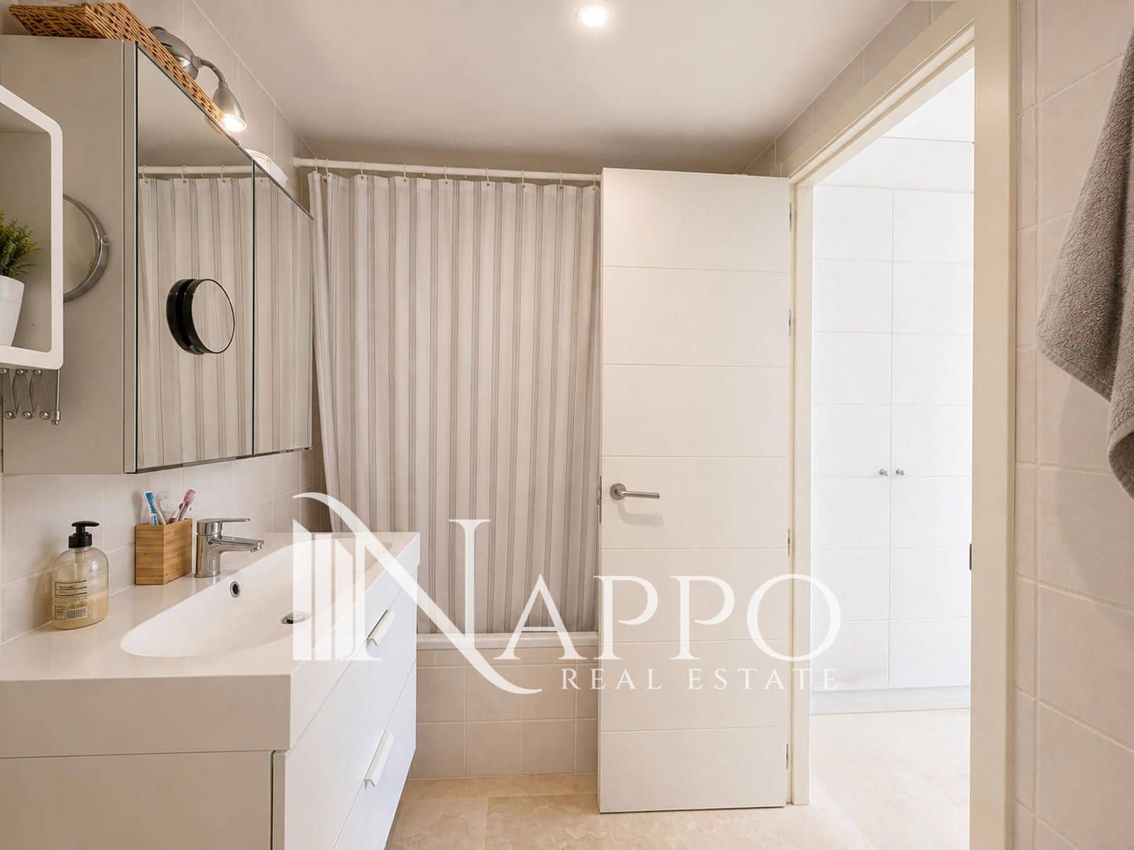 3 quarto Apartamento para venda em Andratx com piscina garagem - 499 000 € (Ref: 10019369)