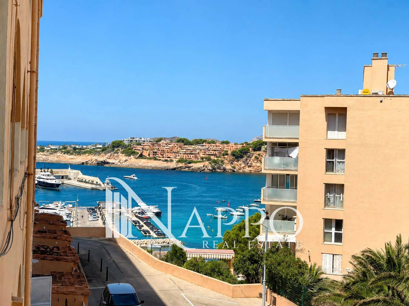 2 sypialnia Mieszkanie na sprzedaż w El Toro / Port Adriano z garażem - 495 000 € (Ref: 10019706)