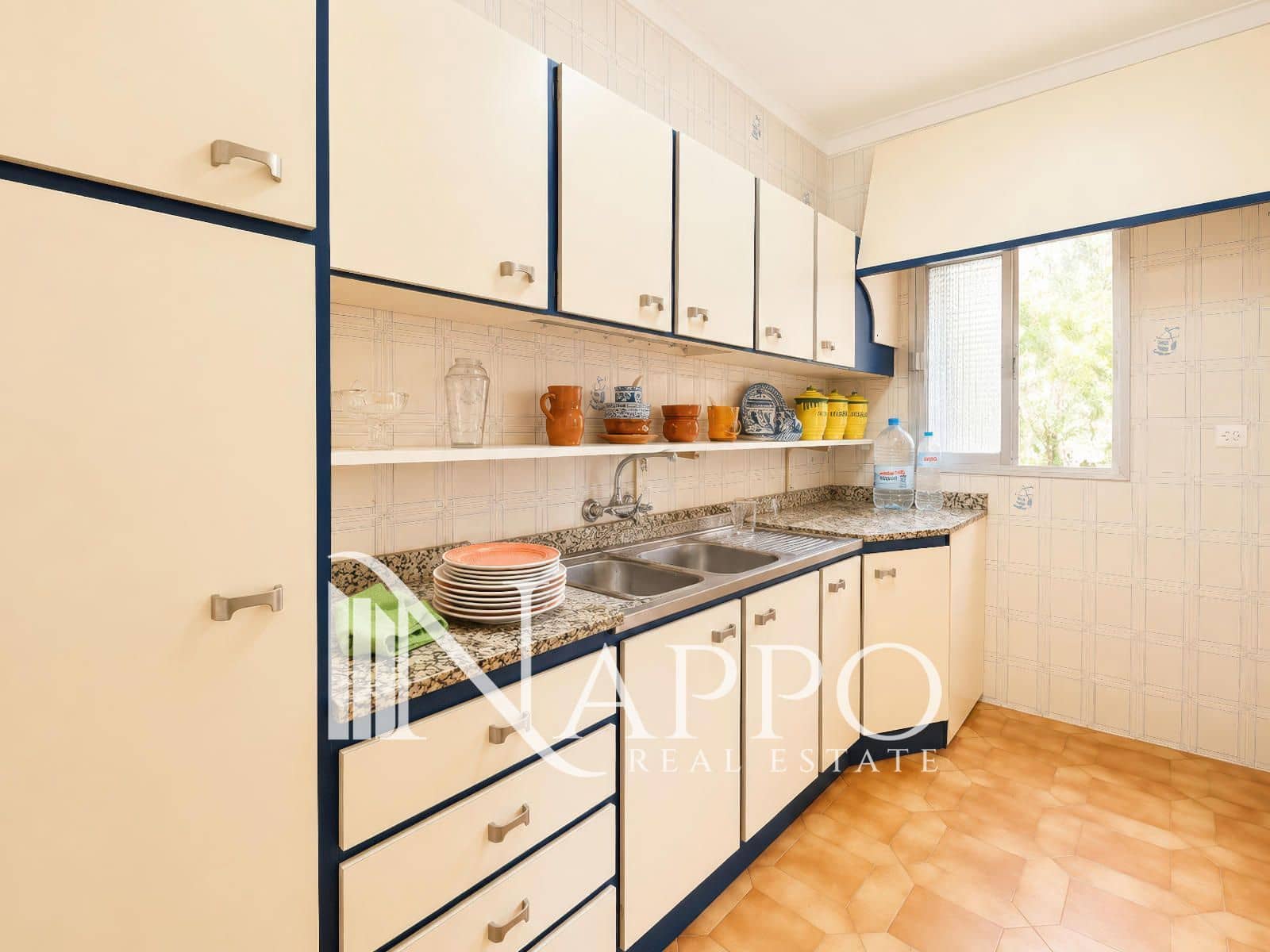 3 bedroom Flat for sale in Palma de Mallorca - € 420,000 (Ref: 10021384)