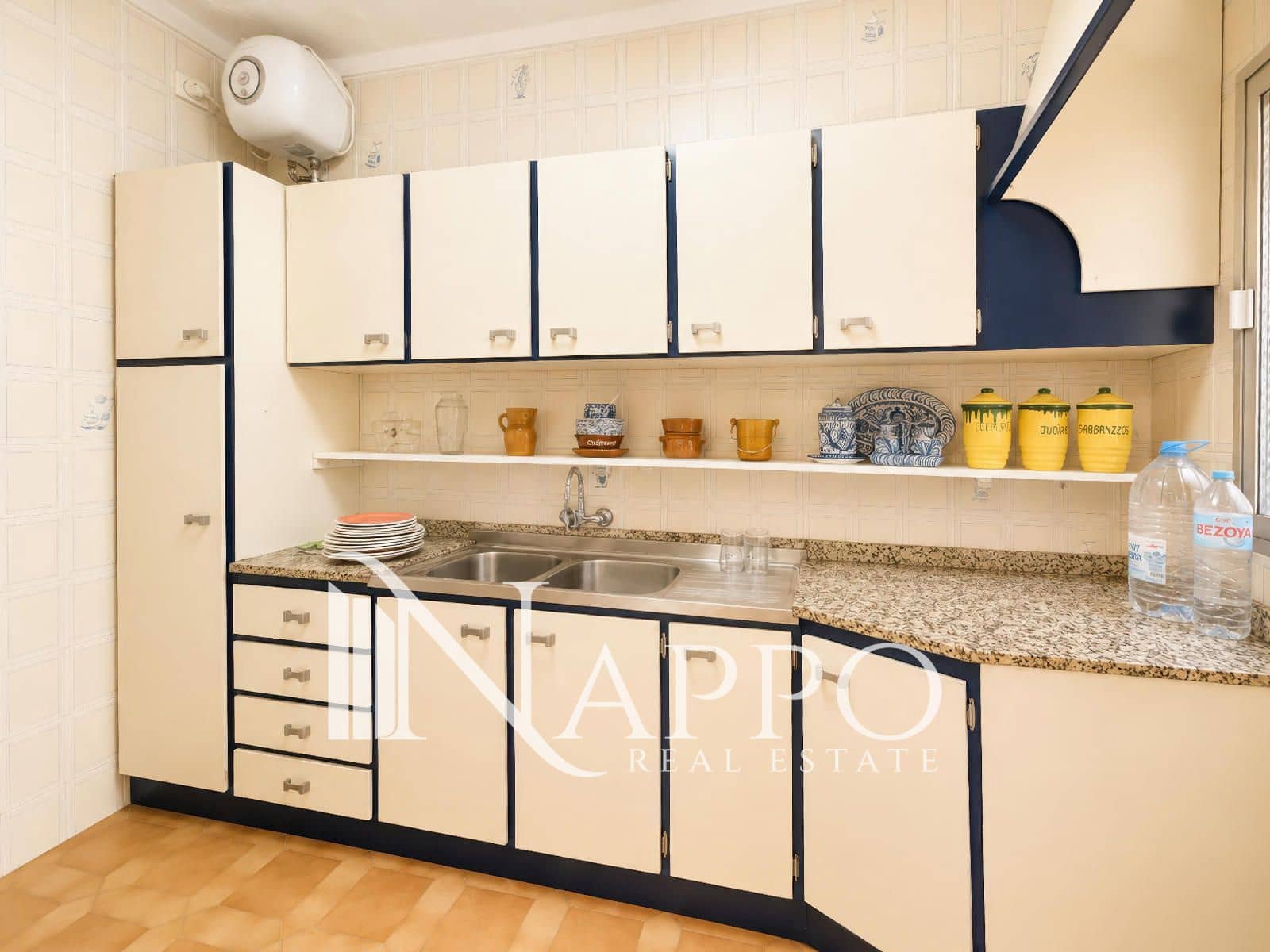 3 bedroom Flat for sale in Palma de Mallorca - € 420,000 (Ref: 10021384)