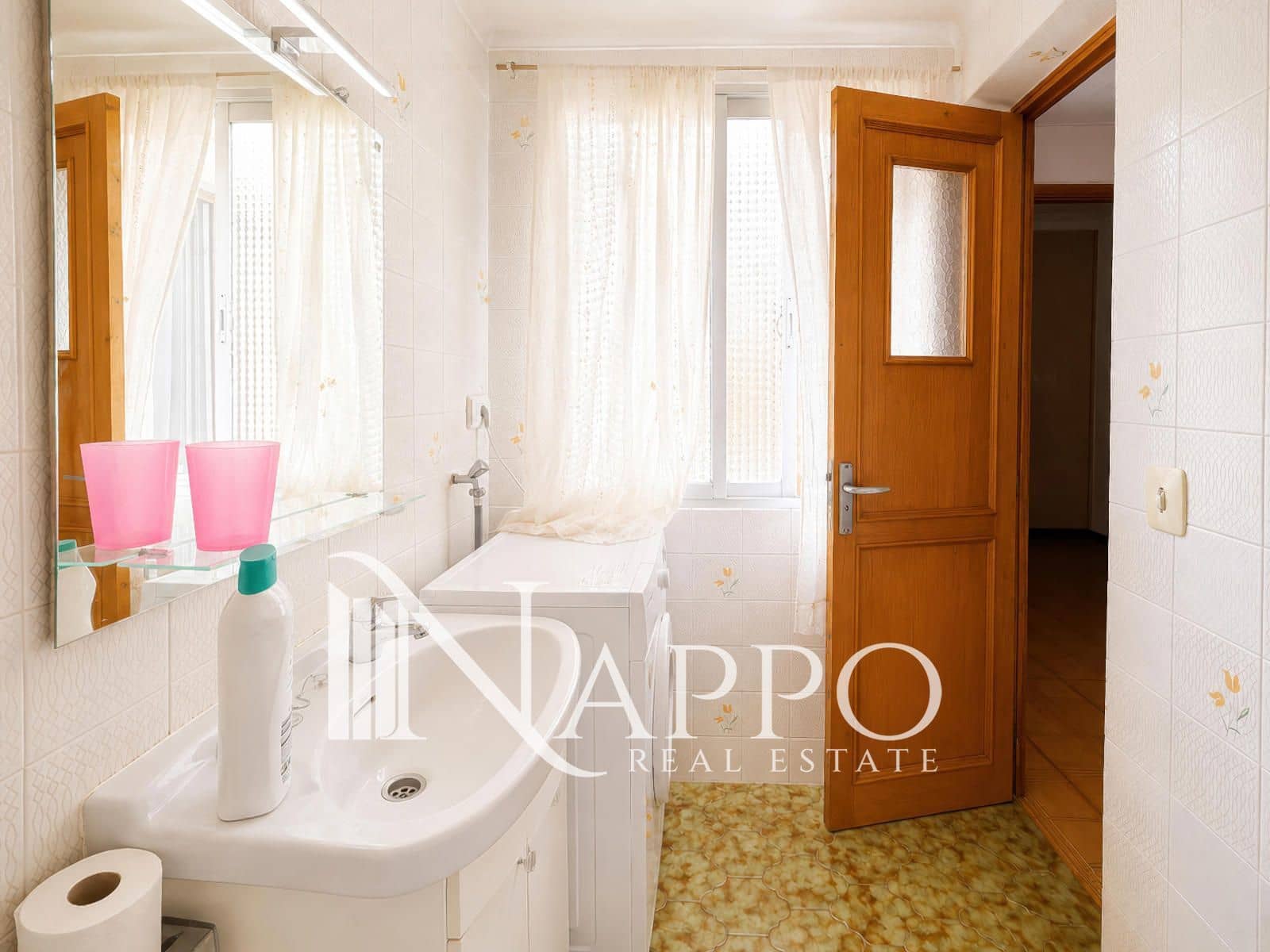 3 bedroom Flat for sale in Palma de Mallorca - € 420,000 (Ref: 10021384)