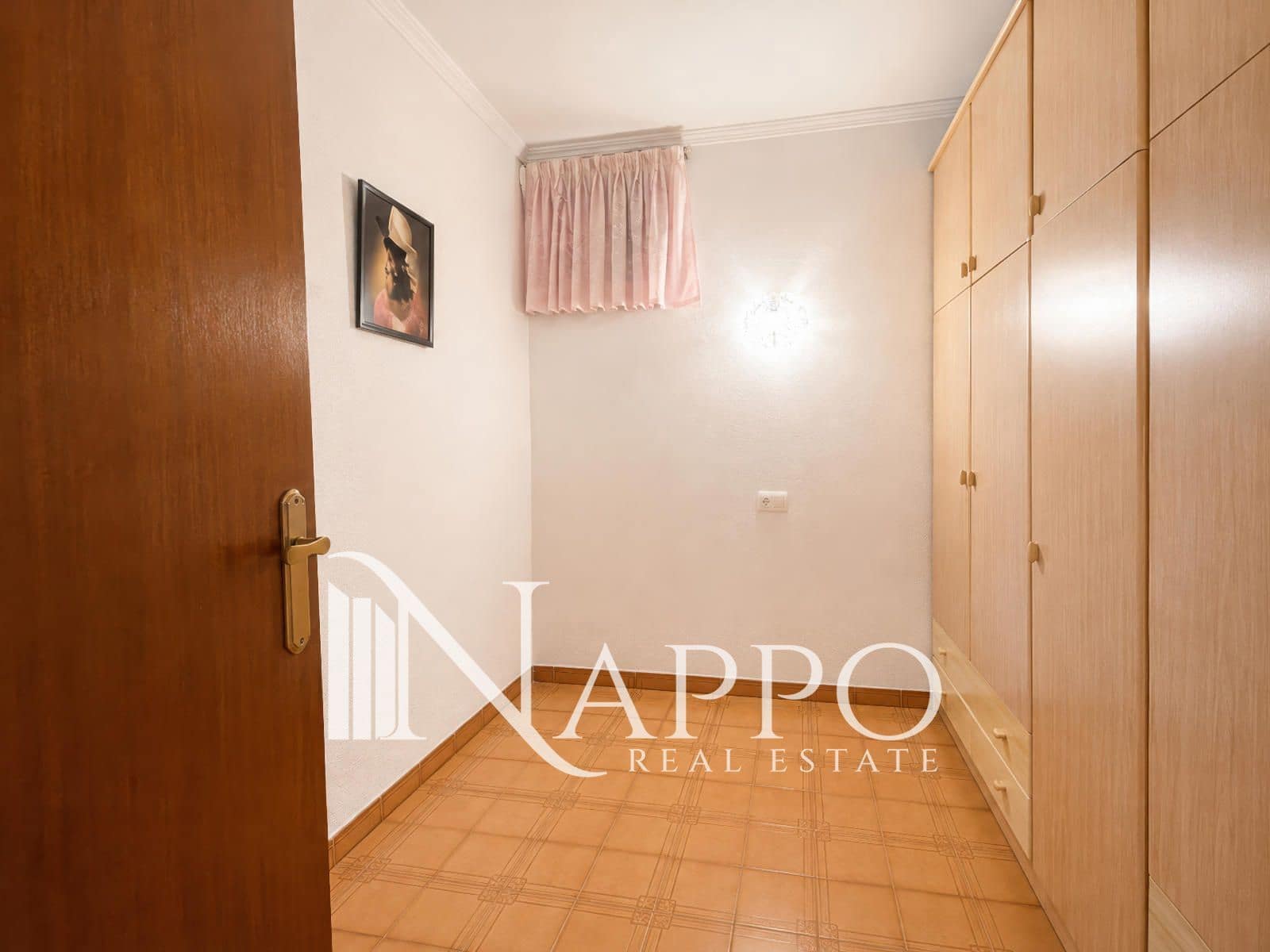 3 bedroom Flat for sale in Palma de Mallorca - € 420,000 (Ref: 10021384)
