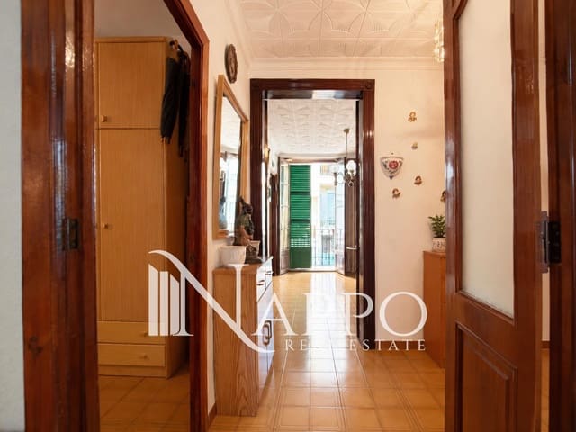 3 bedroom Flat for sale in Santa Catalina, Palma de Mallorca - € 420,000 (Ref: 10021384)