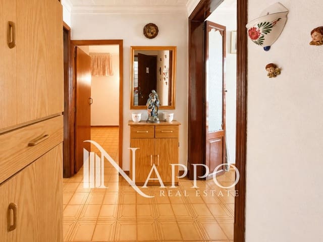3 bedroom Flat for sale in Santa Catalina, Palma de Mallorca - € 420,000 (Ref: 10021384)