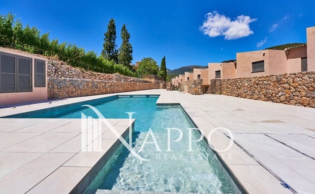 3 sovrum Hus till salu i Esporles med pool garage - 865 000 € (Ref: 10022951)