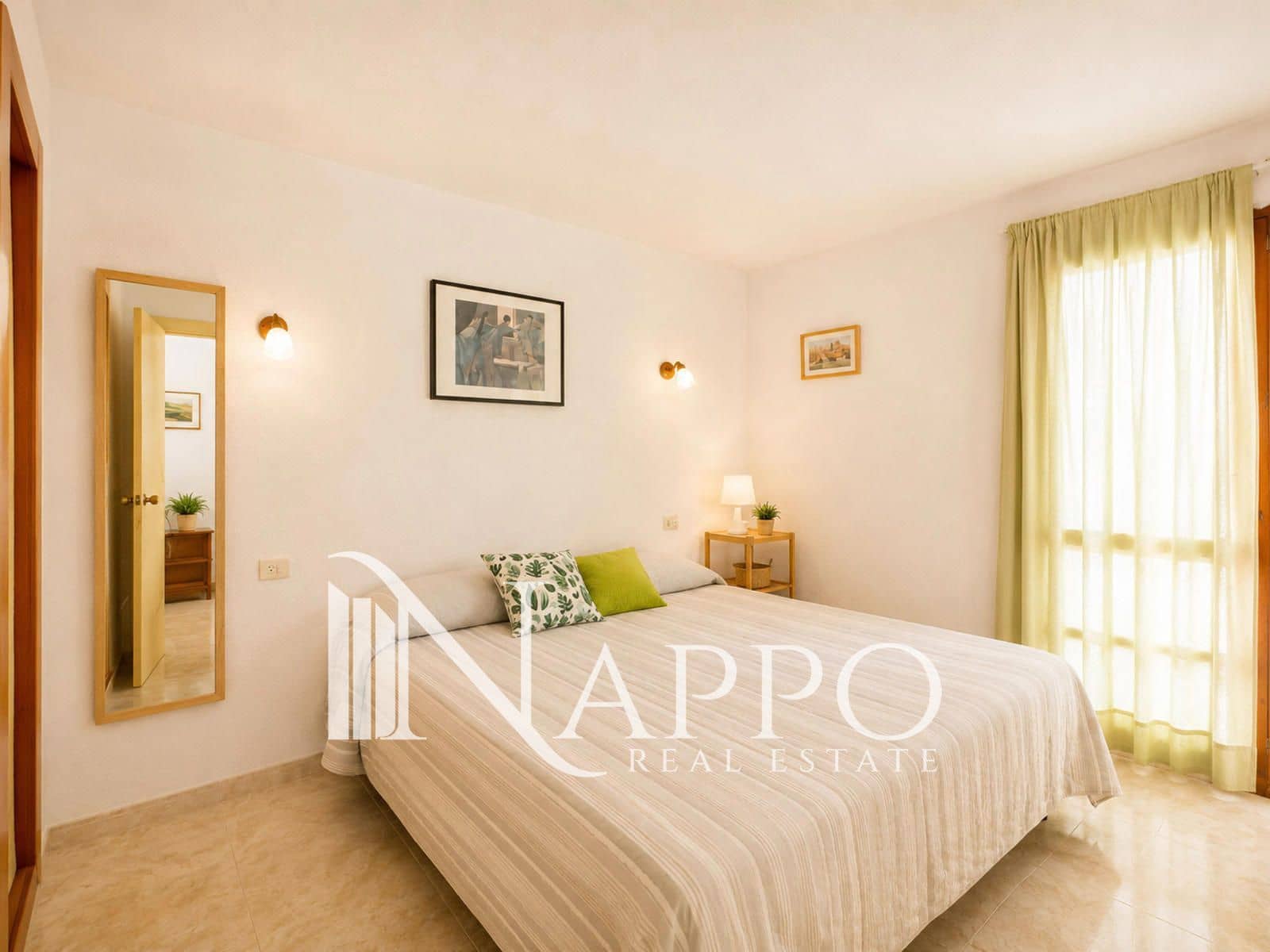 1 sovrum Lägenhet att hyra i Palma de Mallorca med pool - 1 600 € (Ref: 10024999)