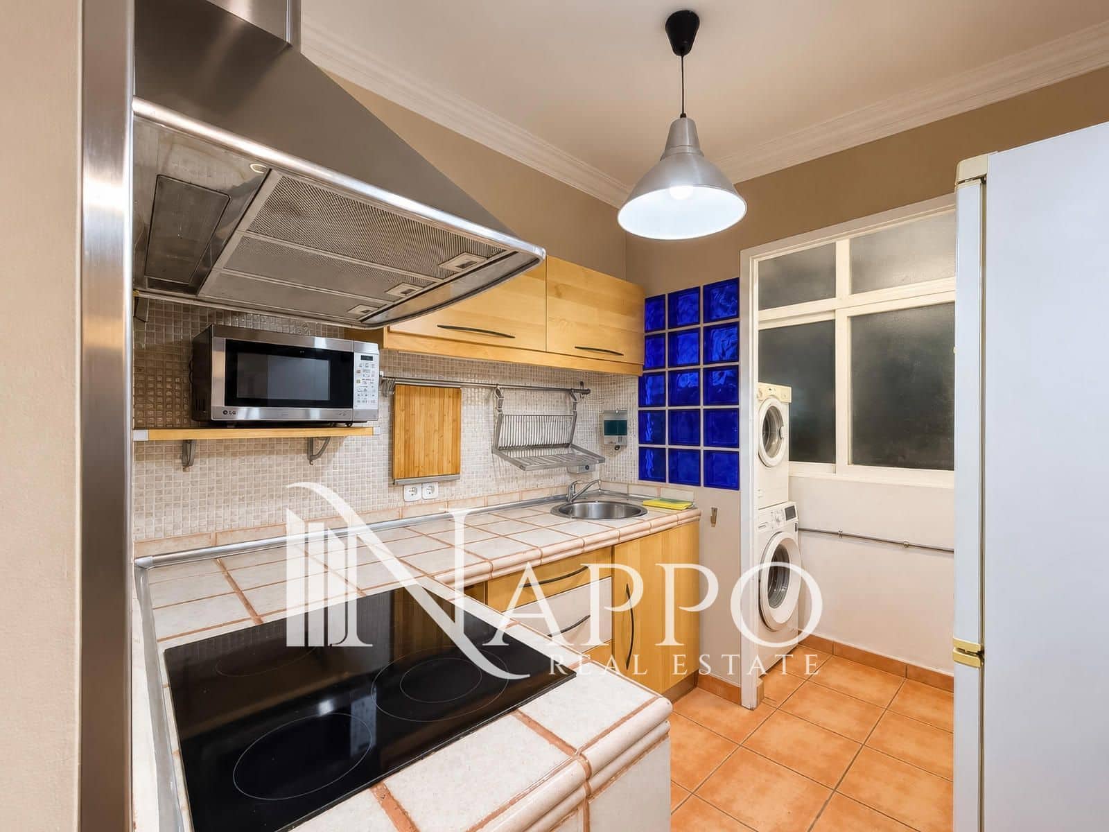2 bedroom Flat for sale in Palma de Mallorca - € 305,000 (Ref: 10068115)