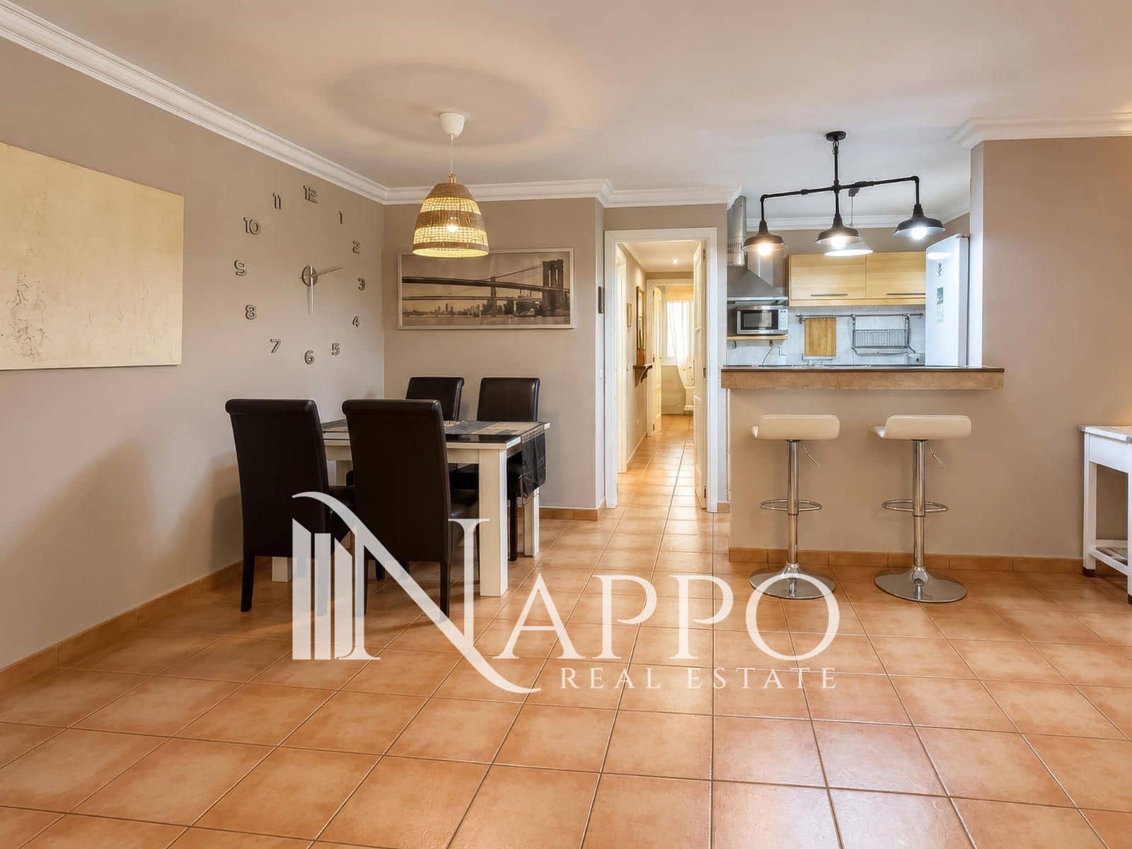 2 bedroom Flat for sale in Palma de Mallorca - € 305,000 (Ref: 10068115)