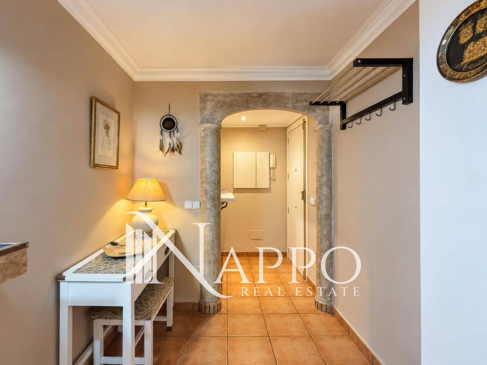 2 bedroom Flat for sale in Palma de Mallorca - € 305,000 (Ref: 10068115)