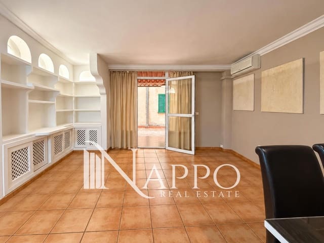 2 bedroom Flat for sale in Foners, Palma de Mallorca - € 305,000 (Ref: 10068115)