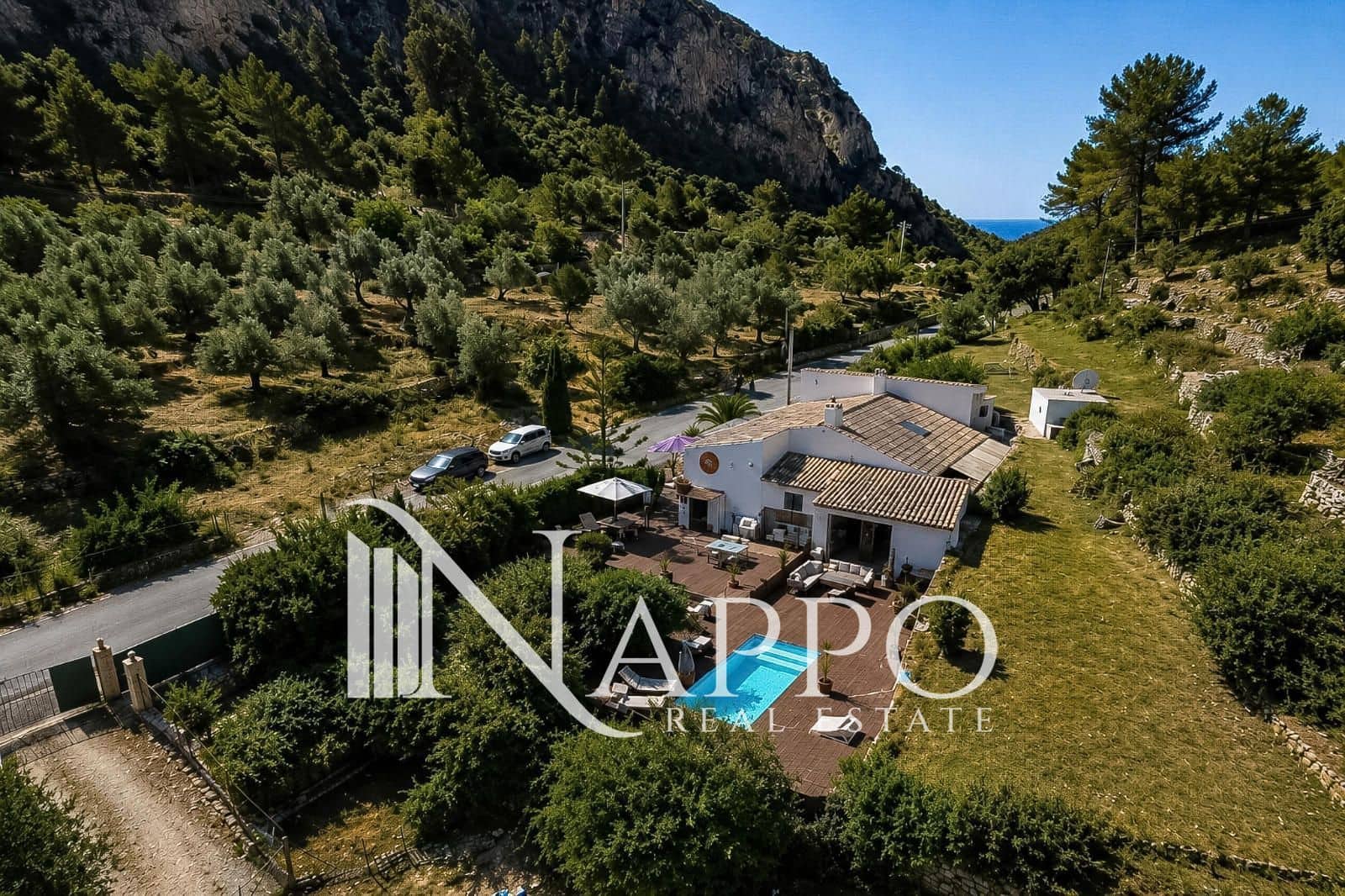 3 makuuhuone Huvila myytävänä paikassa Bunyola mukana uima-altaan - 890 000 € (Ref: 10073019)