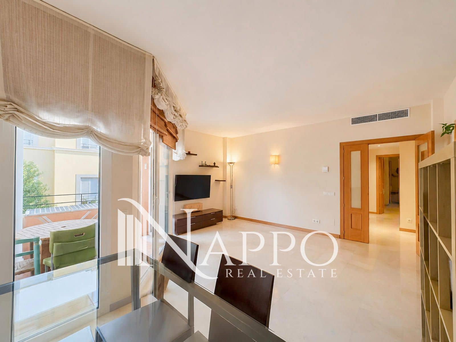 3 quarto Apartamento para arrendar em Palma de Mallorca com piscina garagem - 2 000 € (Ref: 10073372)