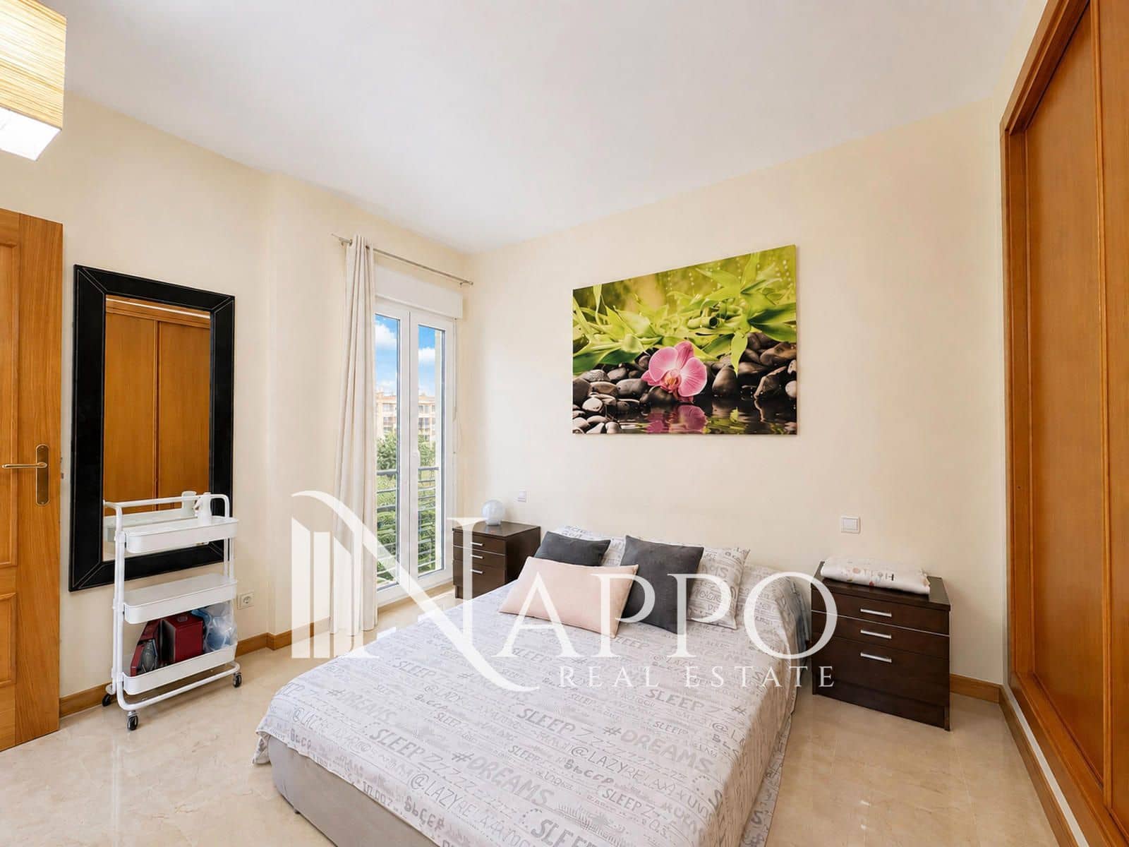 3 quarto Apartamento para arrendar em Palma de Mallorca com piscina garagem - 2 000 € (Ref: 10073372)
