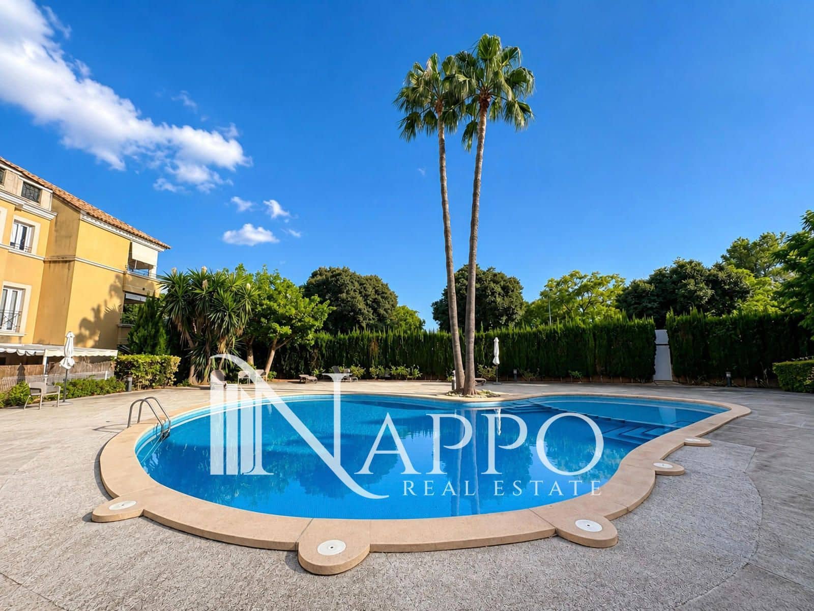 3 quarto Apartamento para arrendar em Palma de Mallorca com piscina garagem - 2 000 € (Ref: 10073372)