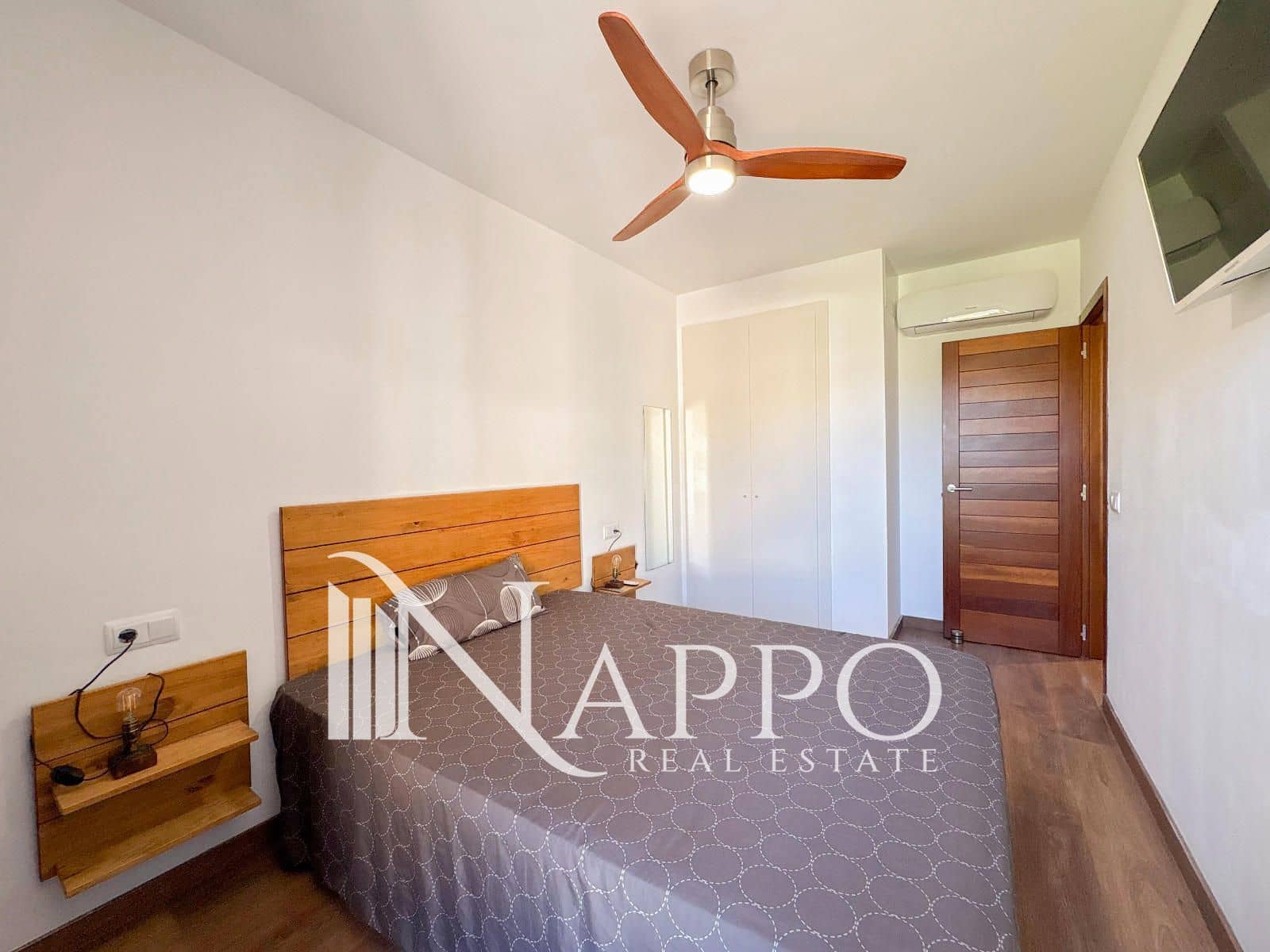 Appartement de 4 chambres à louer à Costitx avec piscine garage - 2 000 € (Ref: 10080143)