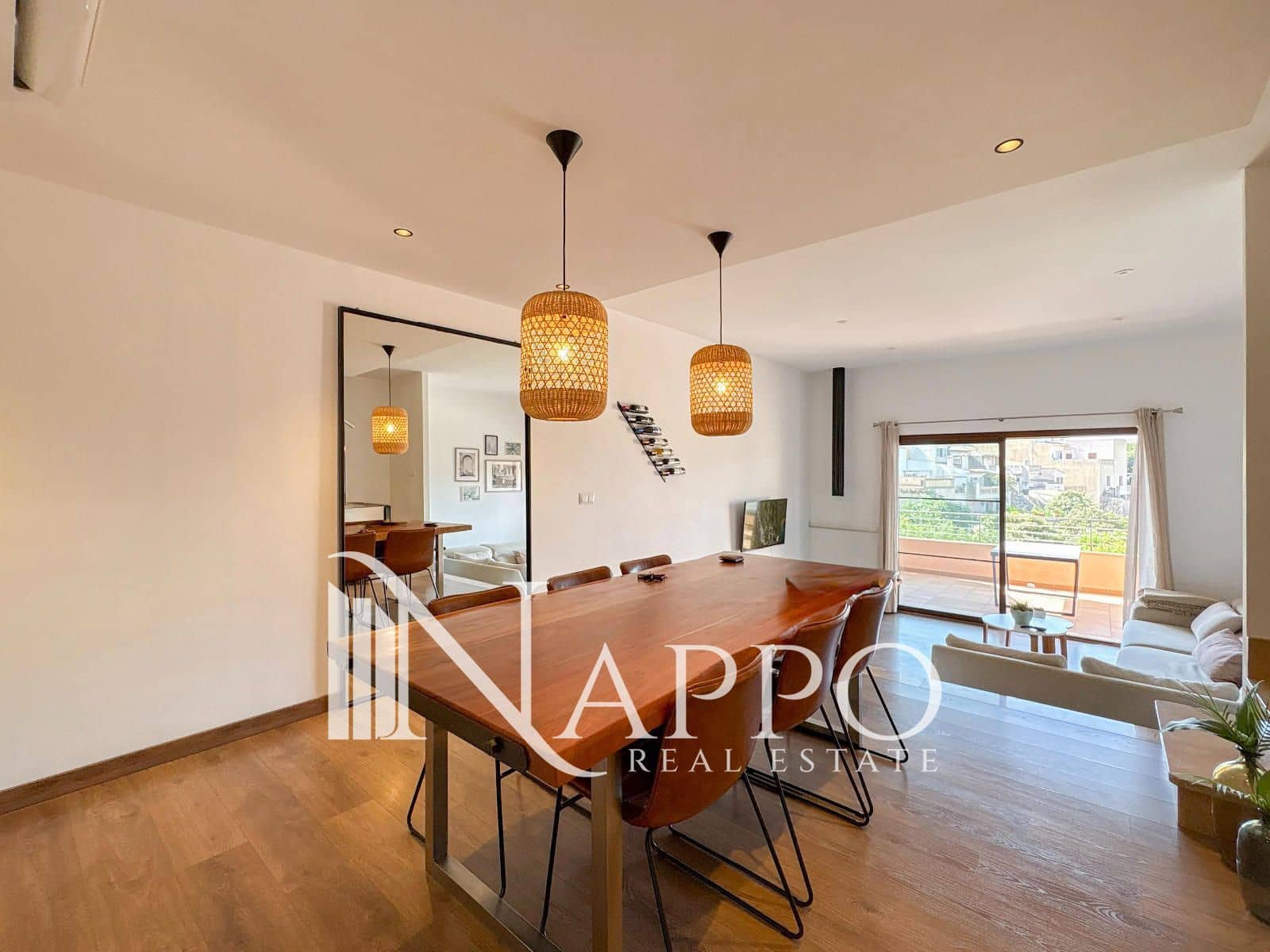 Appartement de 4 chambres à louer à Costitx avec piscine garage - 2 000 € (Ref: 10080143)