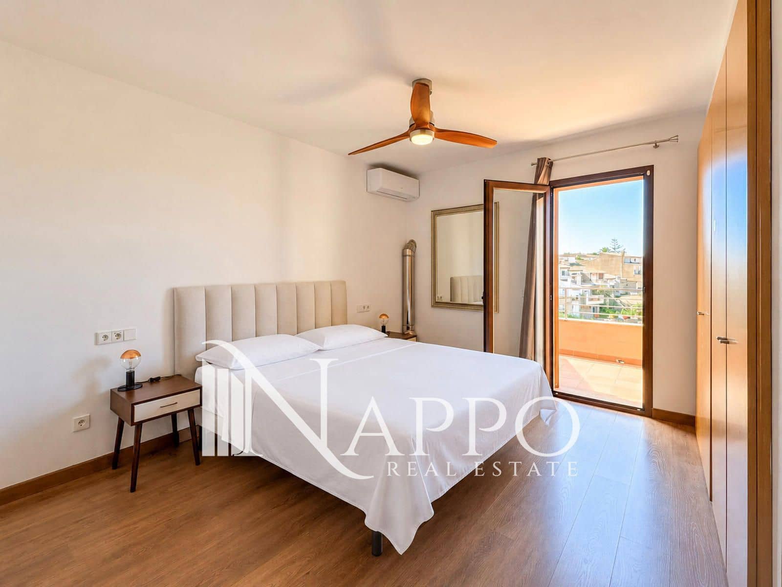 Appartement de 4 chambres à louer à Costitx avec piscine garage - 2 000 € (Ref: 10080143)