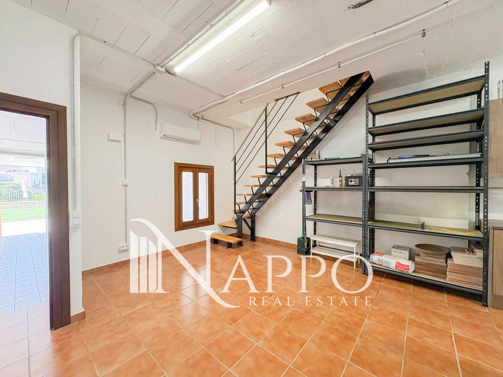Appartement de 4 chambres à louer à Costitx avec piscine garage - 2 000 € (Ref: 10080143)