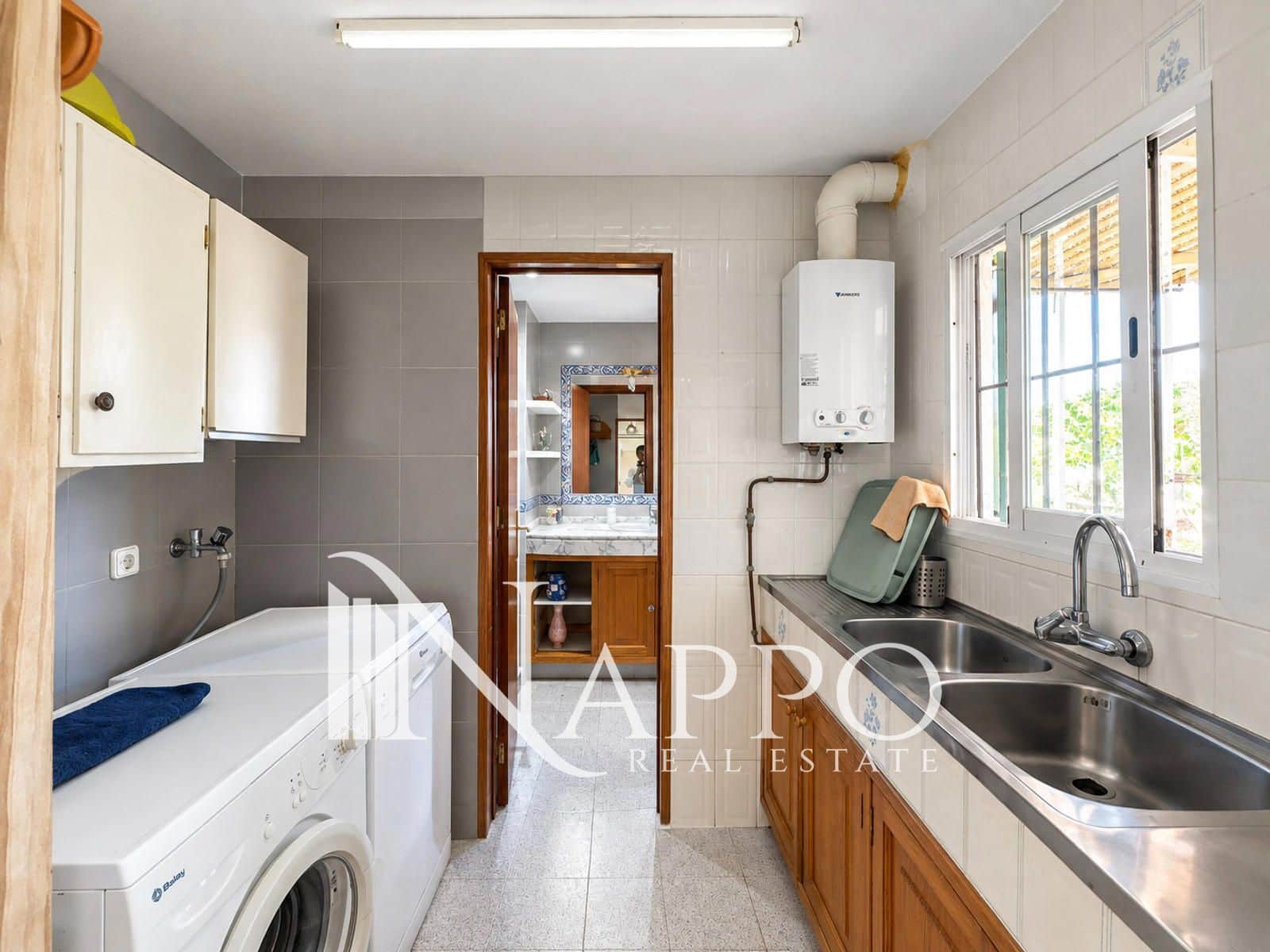 4 chambre Villa/Maison à vendre à Palma de Mallorca avec garage - 590 000 € (Ref: 10101164)