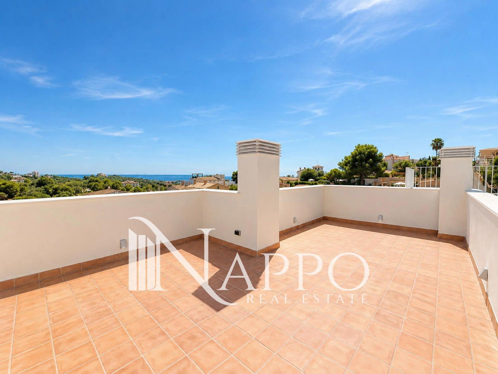 4 sypialnia Dom na sprzedaż w Genova z basenem garażem - 1 300 000 € (Ref: 10109943)