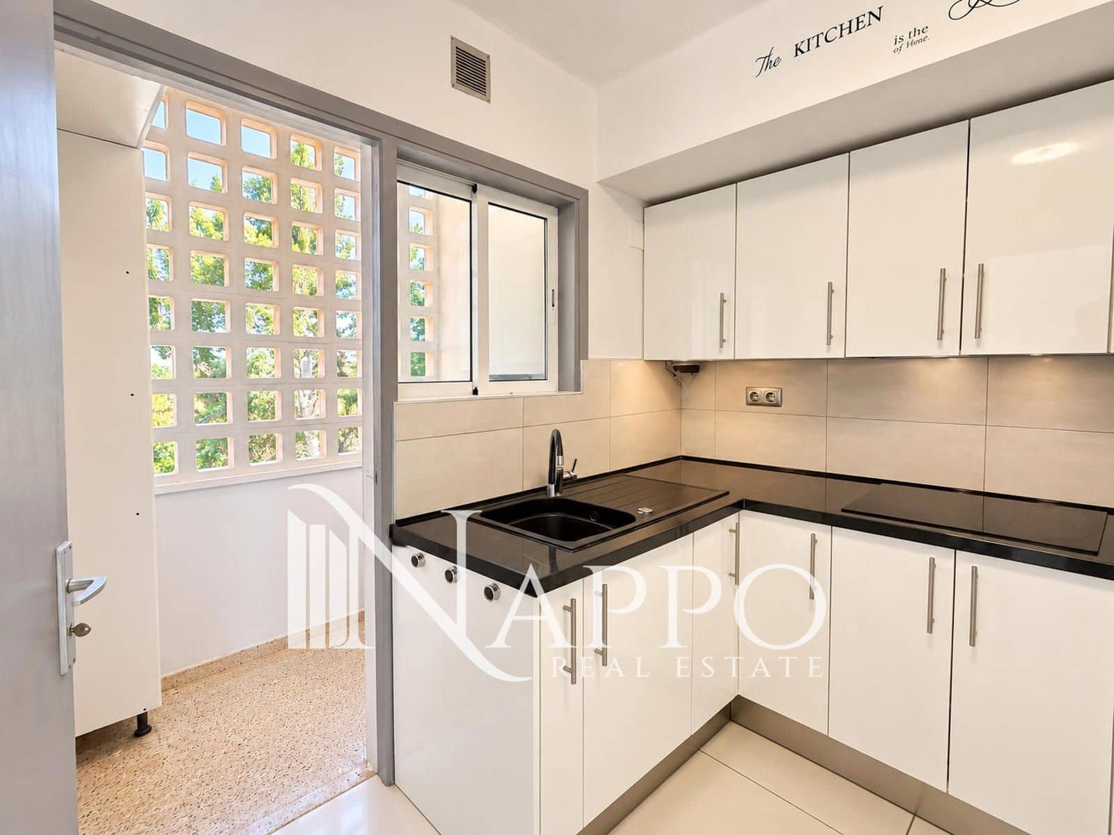 3 sypialnia Mieszkanie na sprzedaż w Son Ferrer z garażem - 370 000 € (Ref: 10109944)