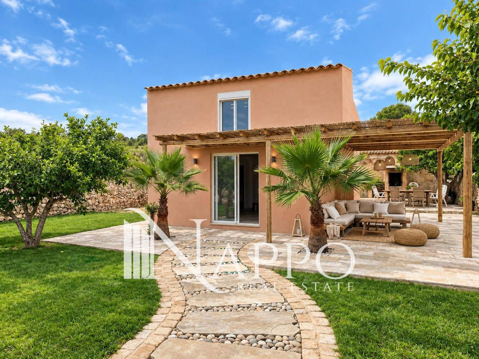 1 bedroom Villa for sale in Manacor - € 250,000 (Ref: 10124789)