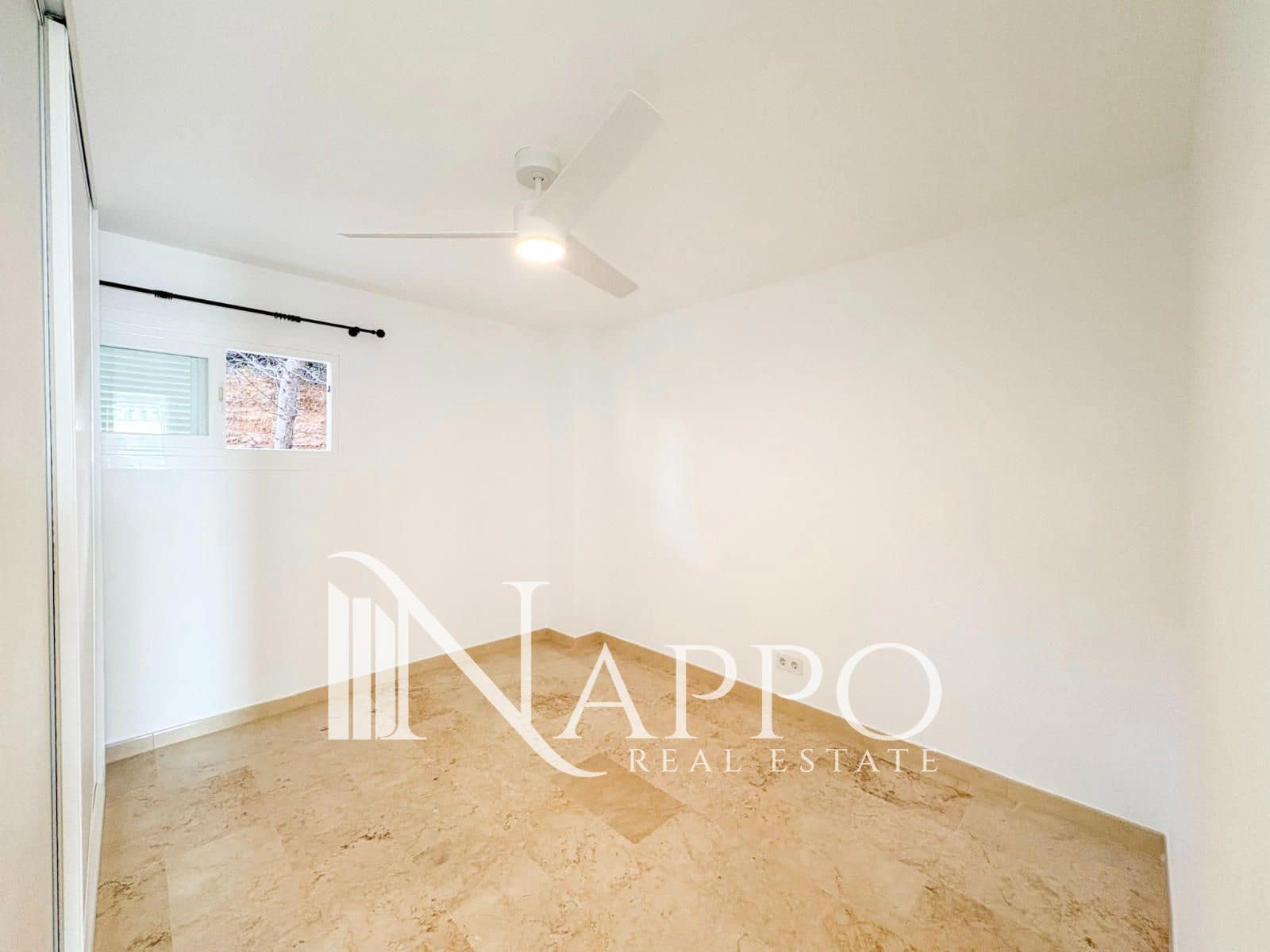 2 soveværelse Lejlighed til leje i El Toro / Port Adriano - € 2.000 (Ref: 10135228)
