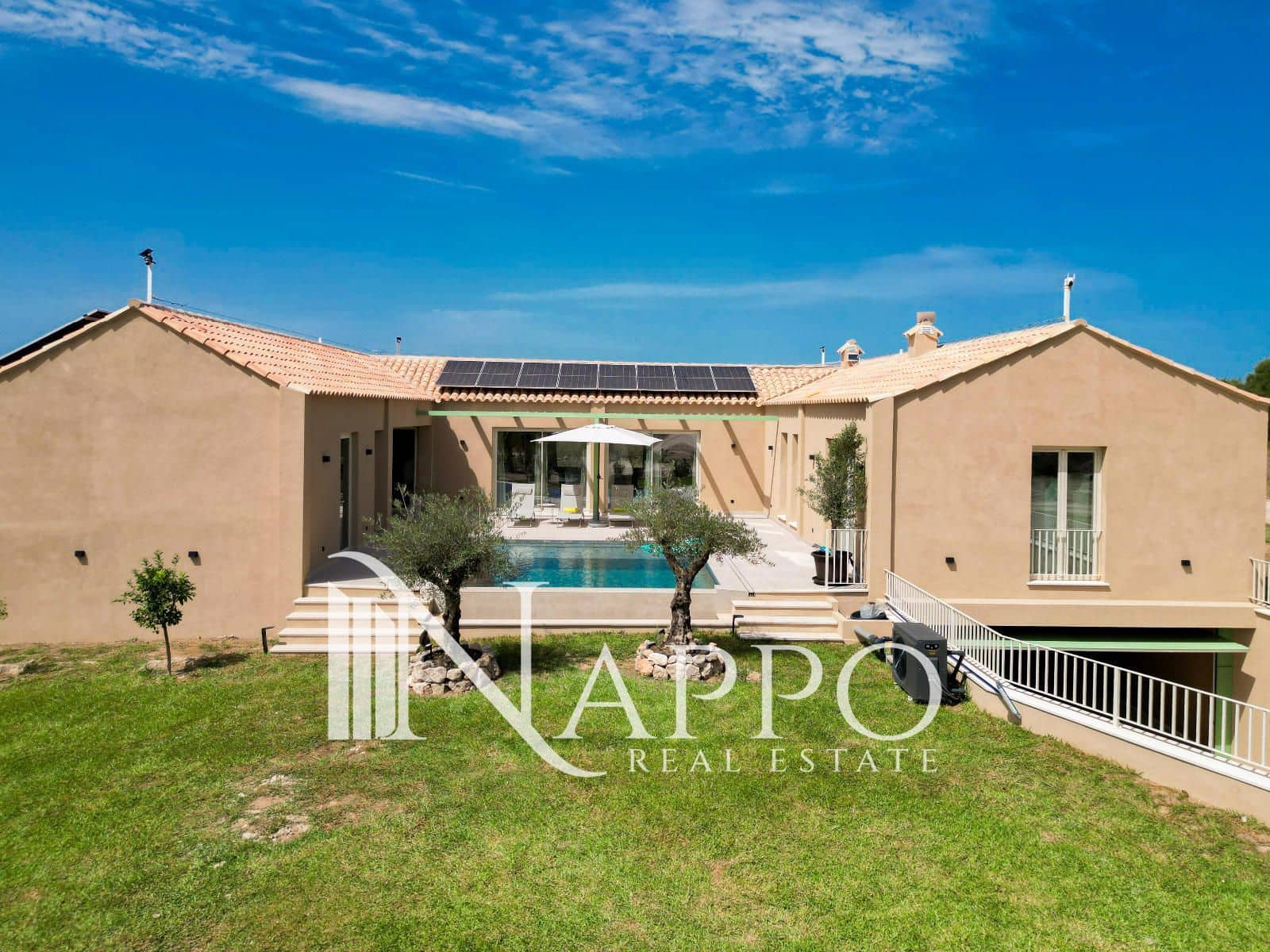 3 bedroom Villa for sale in Montuiri with pool garage - € 5,000,000 (Ref: 10136725)