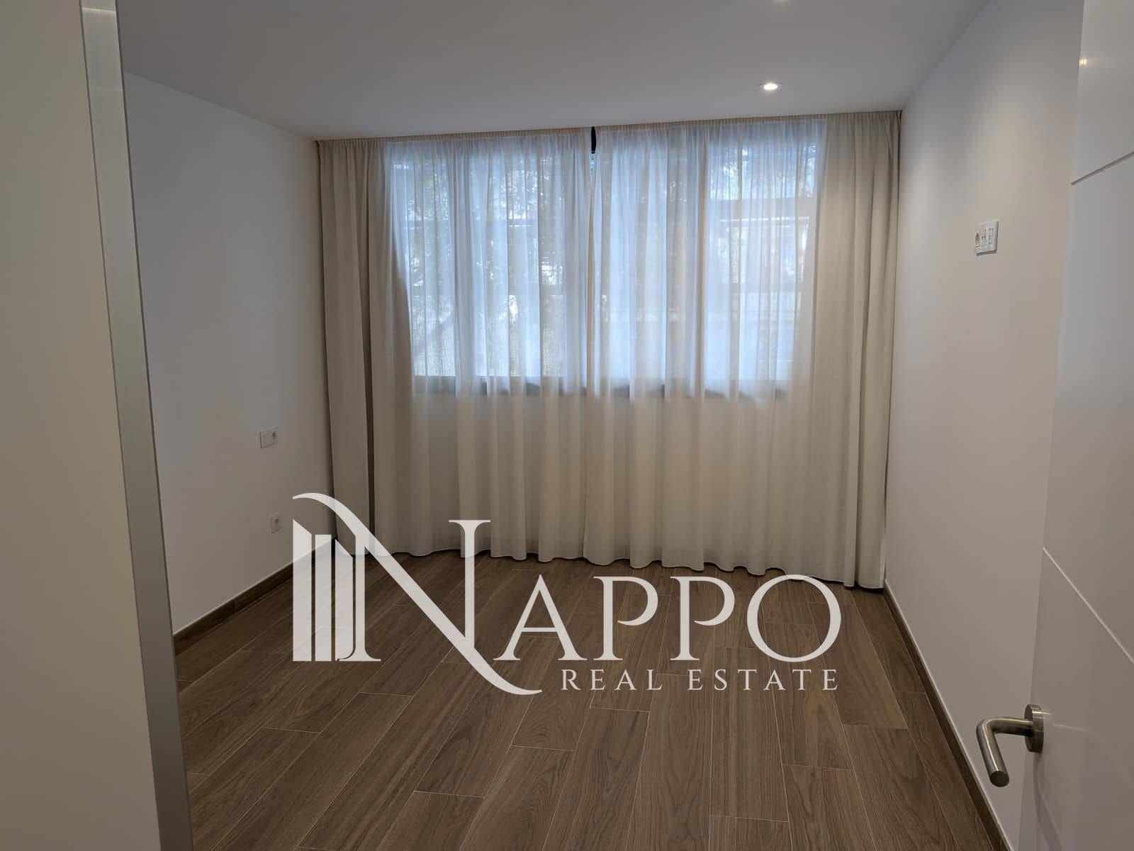 3 quarto Apartamento para arrendar em Palma de Mallorca - 2 750 € (Ref: 10138855)
