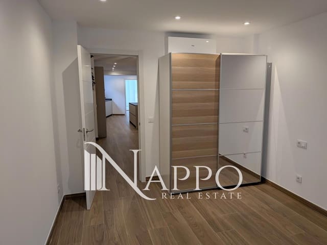 3 quarto Apartamento para arrendar em Palma de Mallorca - 2 750 € (Ref: 10138855)