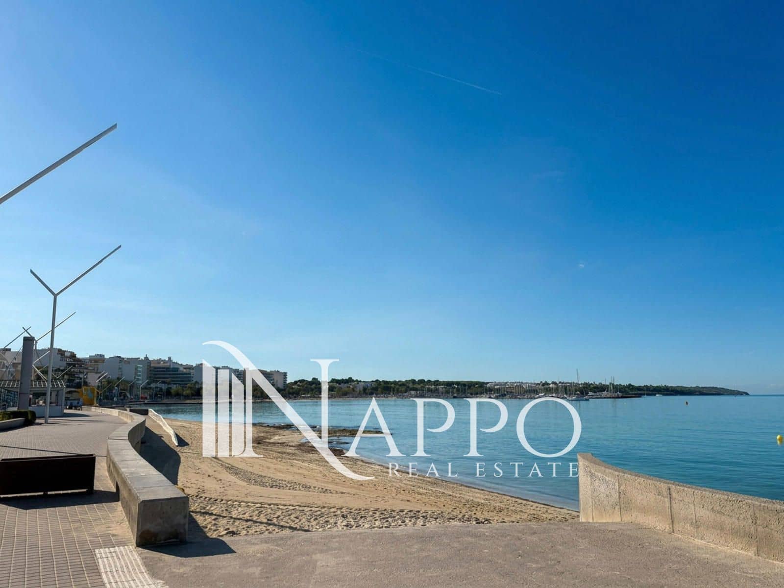 3 bedroom Flat for sale in Palma de Mallorca - € 290,000 (Ref: 10163627)