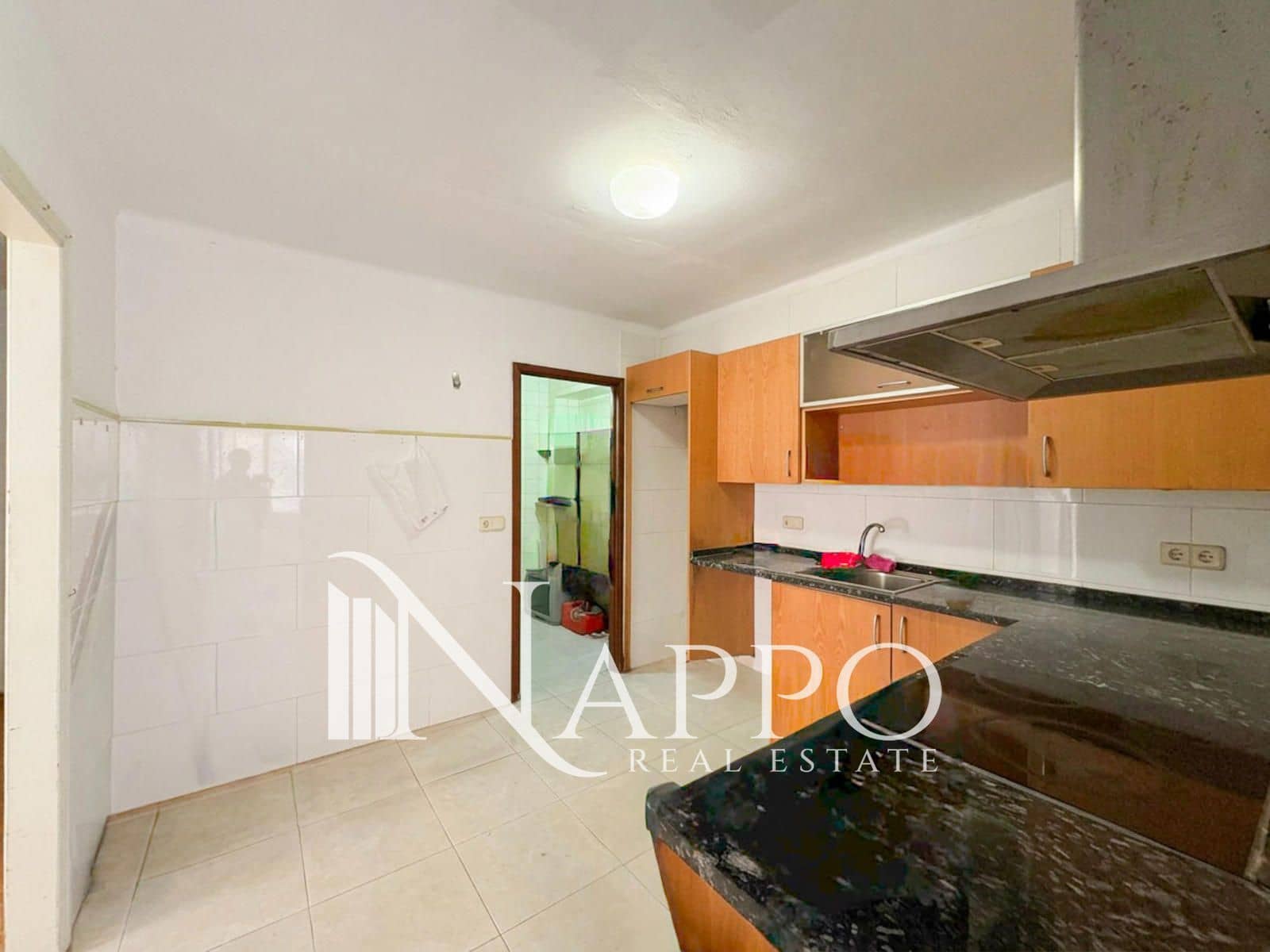 3 bedroom Flat for sale in Palma de Mallorca - € 290,000 (Ref: 10163627)