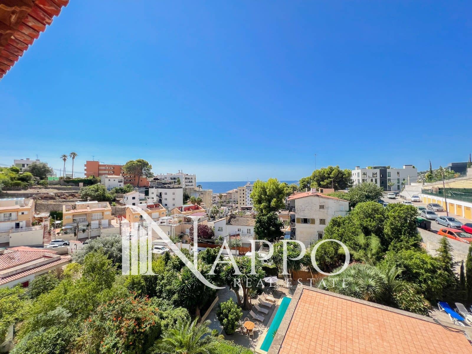 Lejlighed til salg i Cala Mayor med swimmingpool - € 279.000 (Ref: 10173987)