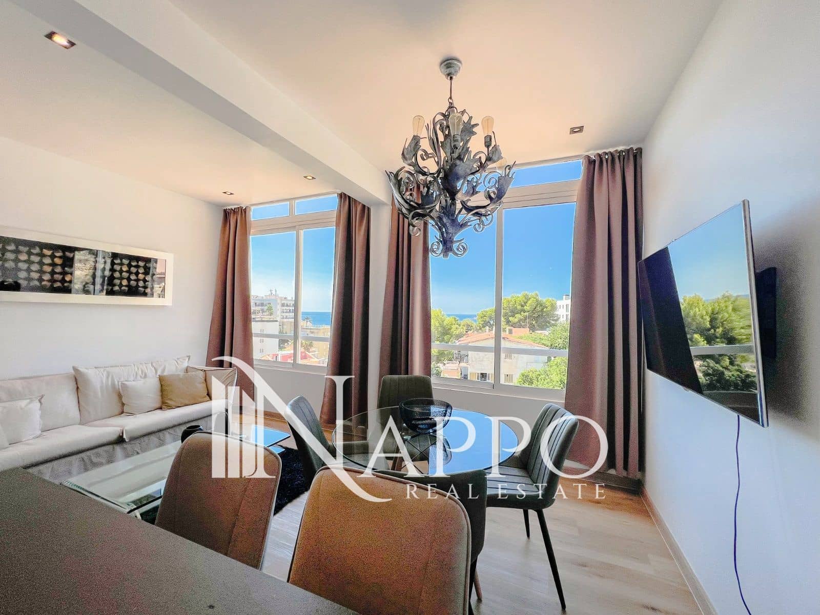Lejlighed til salg i Cala Mayor med swimmingpool - € 279.000 (Ref: 10173987)