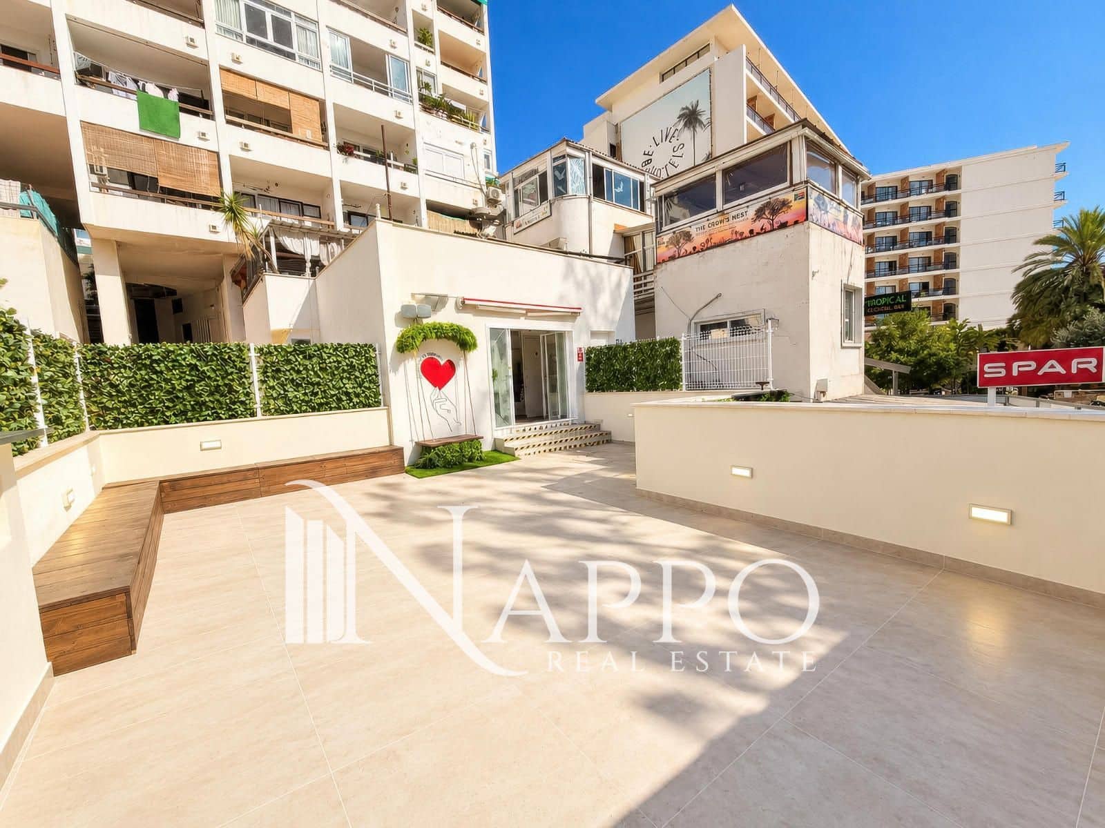 Commercial for sale in Cala Mayor - € 690,000 (Ref: 10179497)