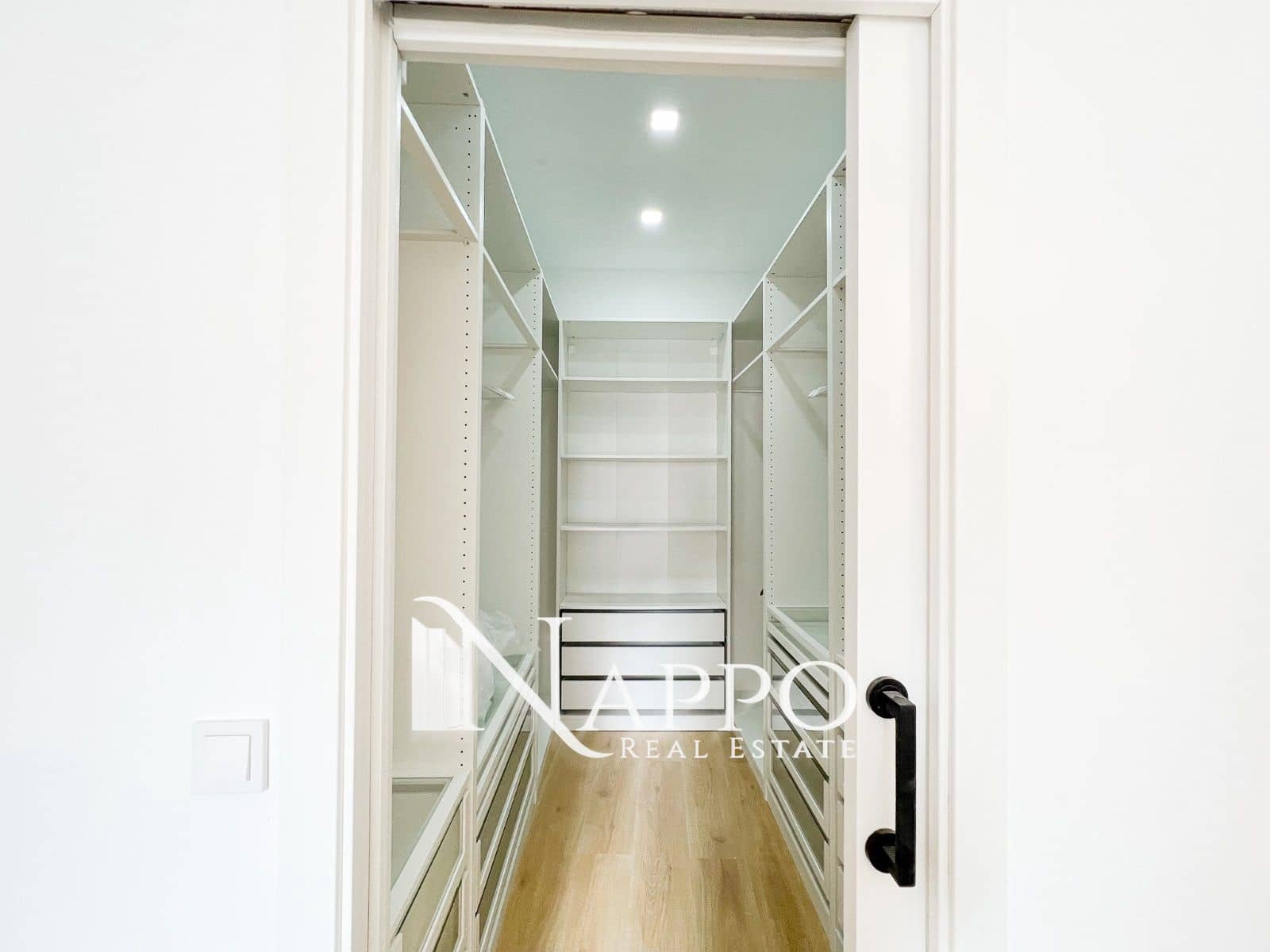 3 quarto Apartamento para arrendar em Palma de Mallorca - 3 000 € (Ref: 7624662)