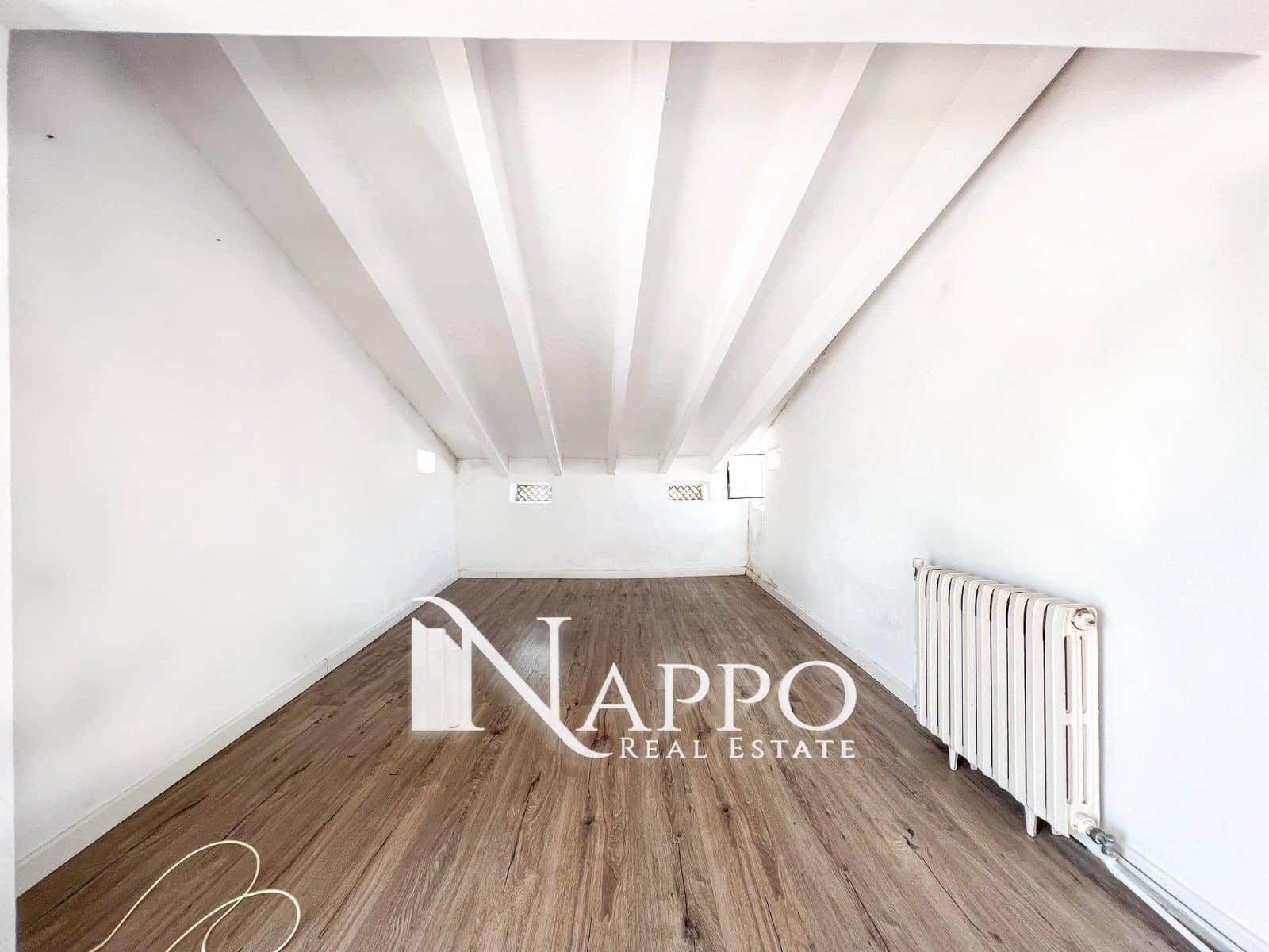 2 bedroom Penthouse for rent in Palma de Mallorca - € 1,350 (Ref: 7685979)