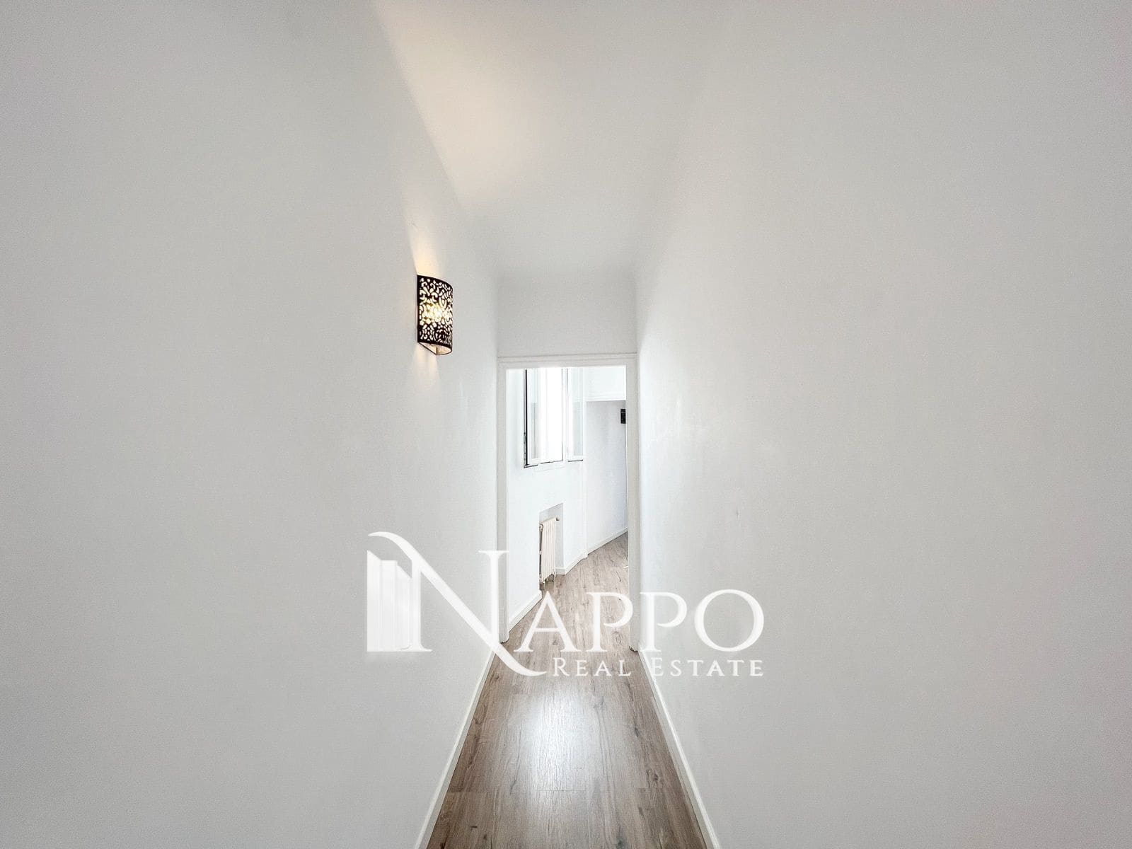 2 bedroom Penthouse for rent in Palma de Mallorca - € 1,350 (Ref: 7685979)