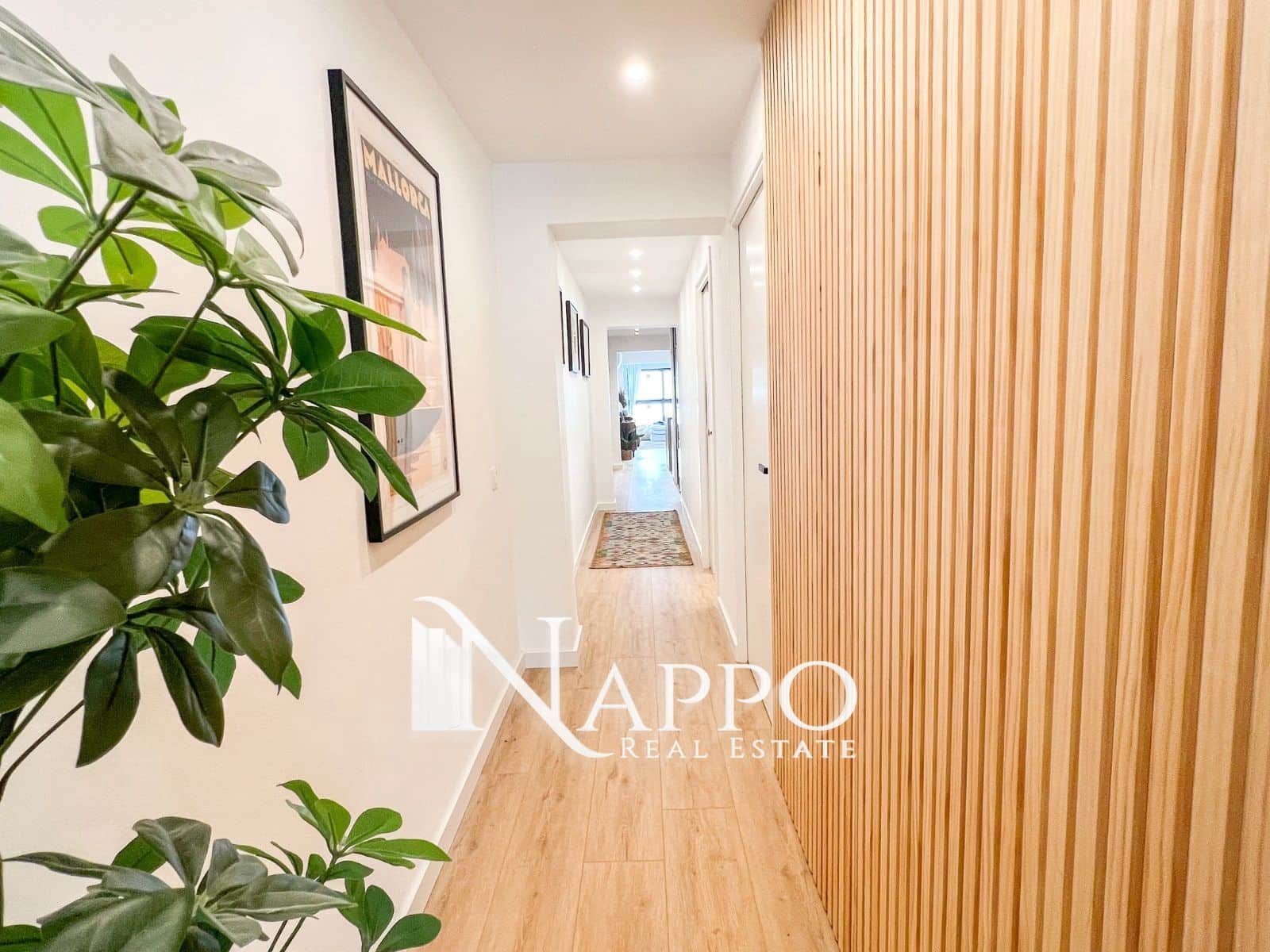 3 slaapkamer Flat te huur in L'Arenal / S'Arenal - € 2.100 (Ref: 7740865)