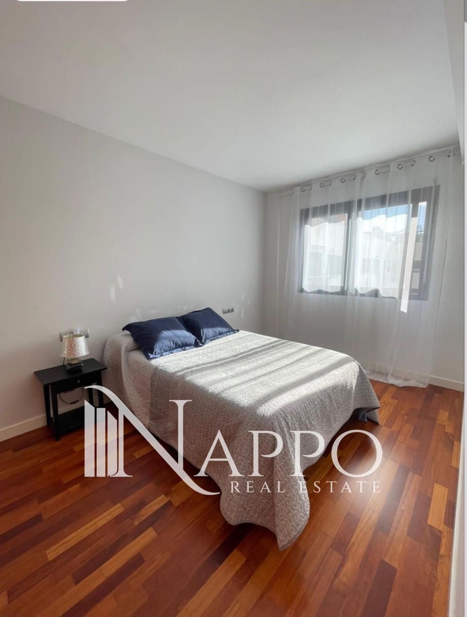 2 bedroom Flat for rent in Palma de Mallorca with garage - € 1,400 (Ref: 7902545)