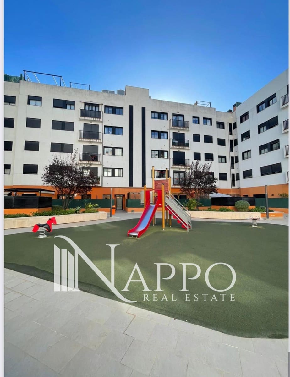 2 bedroom Flat for rent in Palma de Mallorca with garage - € 1,400 (Ref: 7902545)